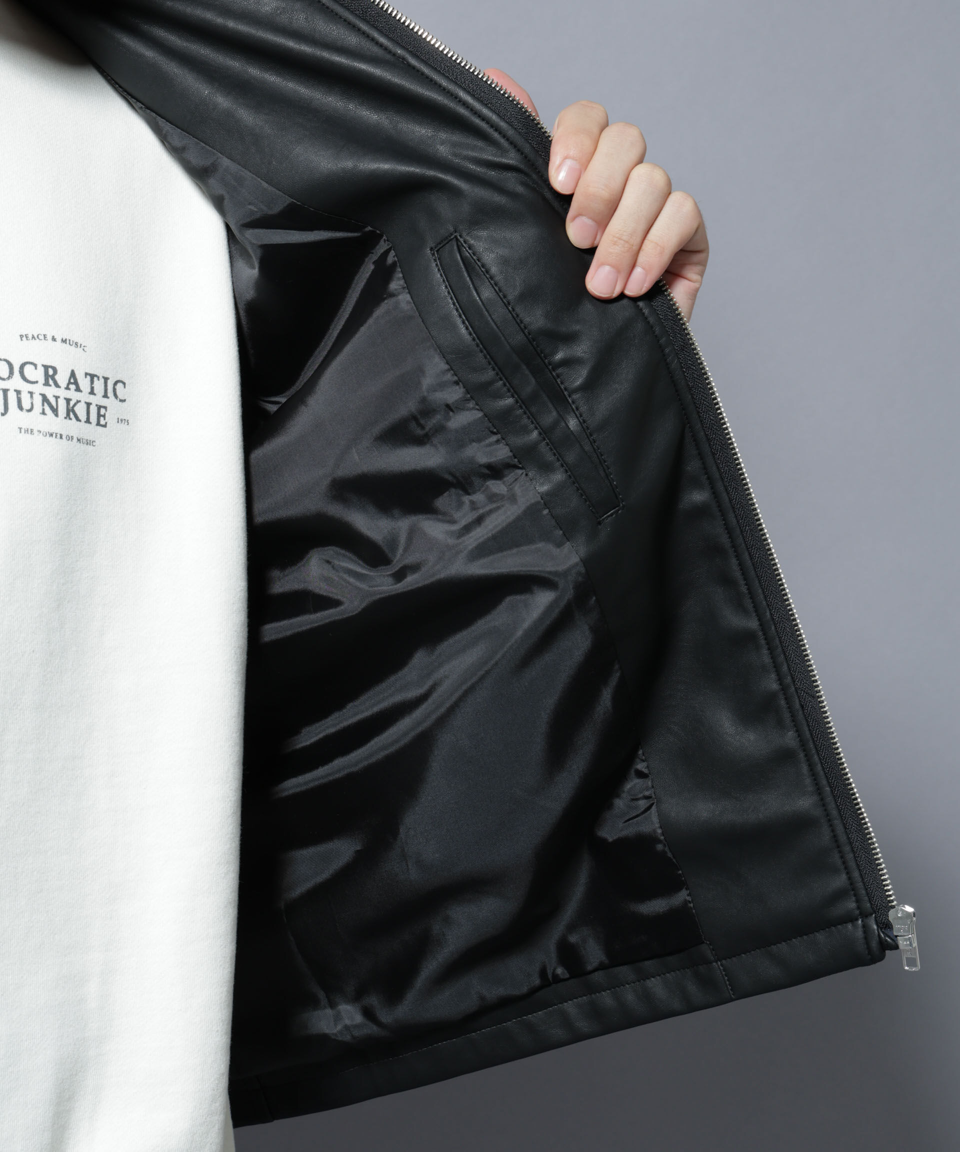 nano･universe「ヴィンテージライクフェイクレザー スポーツジャケット」|ブルゾン・スタジャン|