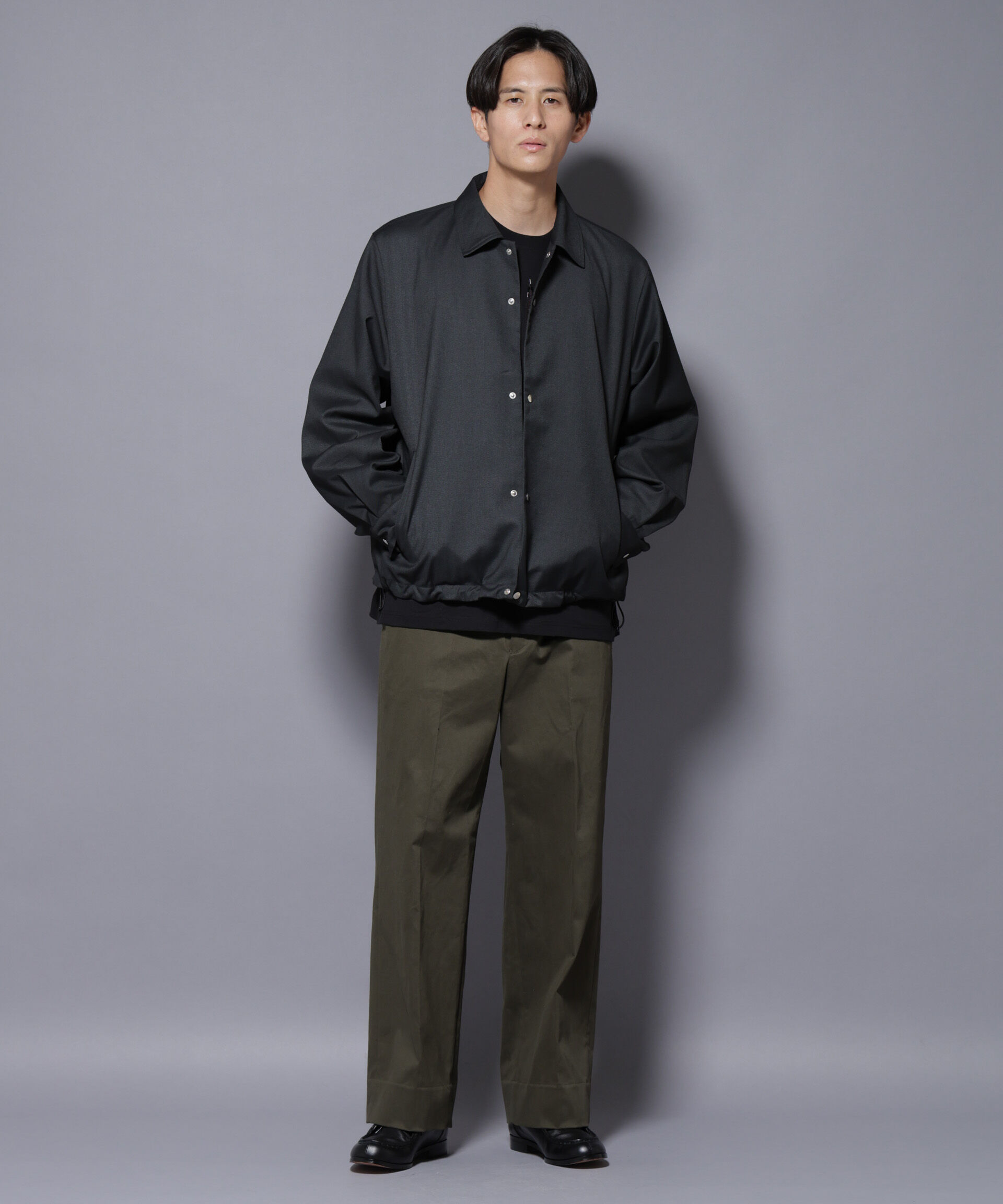 nano･universe「DELEGANTE エアリーサキソニーコーチジャケット」|ブルゾン・スタジャン|