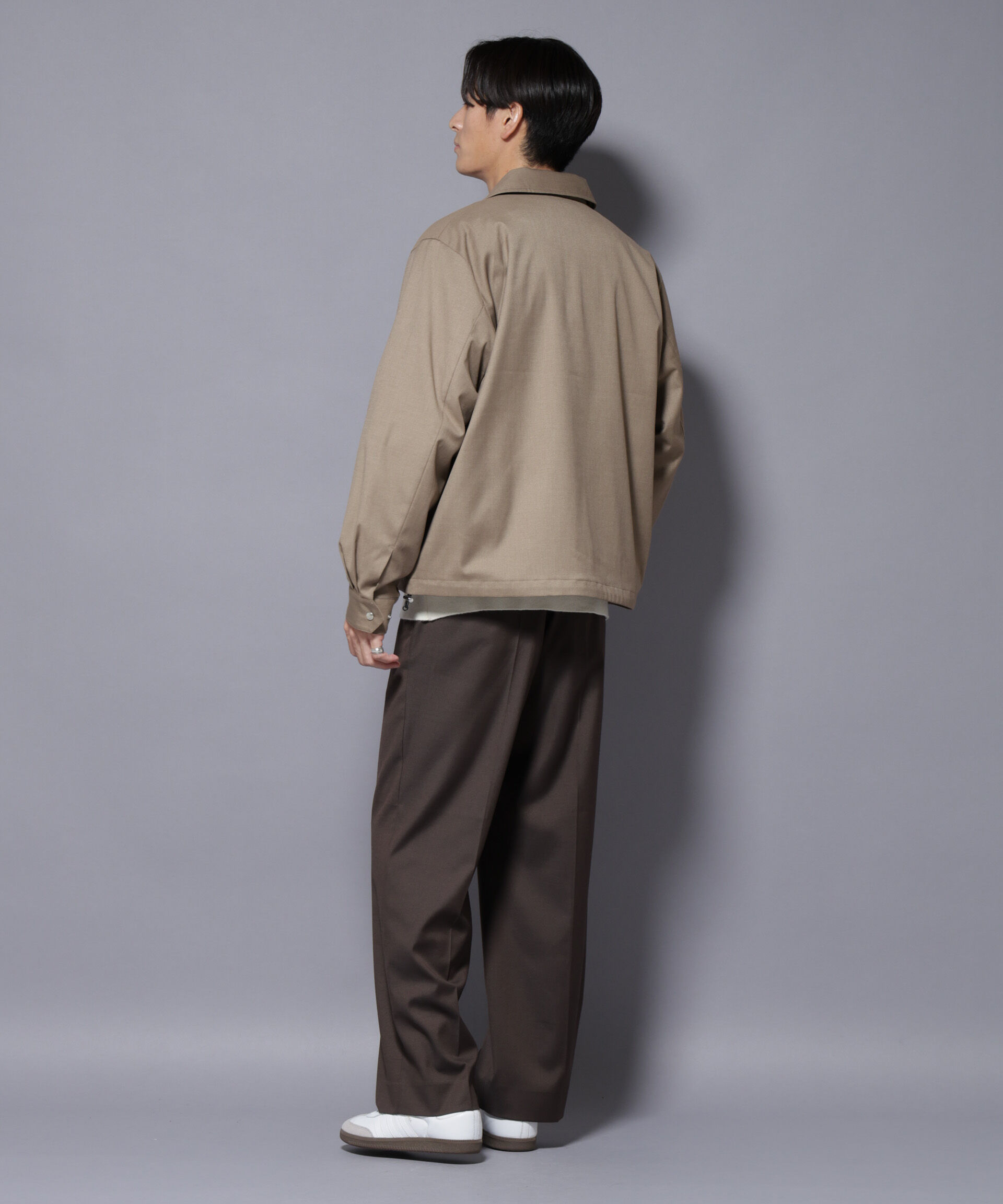 nano･universe「DELEGANTE エアリーサキソニーコーチジャケット」|ブルゾン・スタジャン|