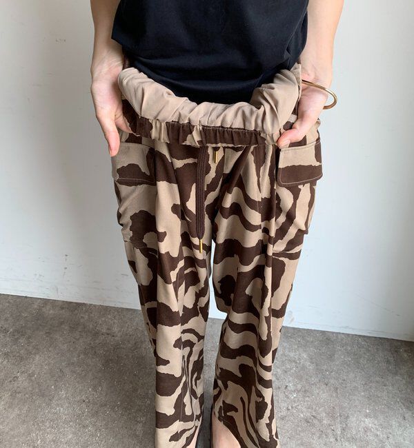  「【WEB限定】アニマル柄カーゴパンツ」|チノ|