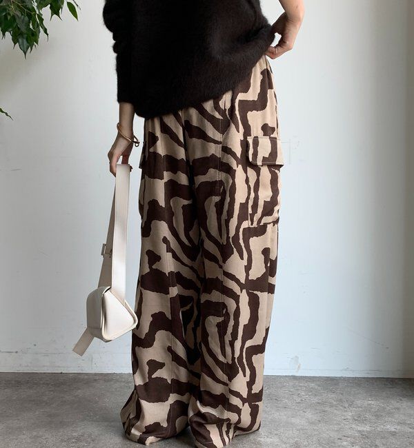  「【WEB限定】アニマル柄カーゴパンツ」|チノ|