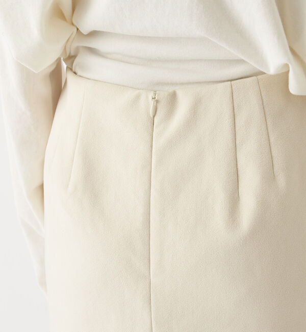  「【《定番人気アイテム》手洗い可】エコスウェードセミストレートスカート」|スカート|