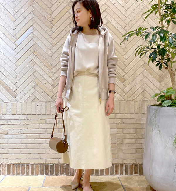  「【《定番人気アイテム》手洗い可】エコスウェードセミストレートスカート」|スカート|