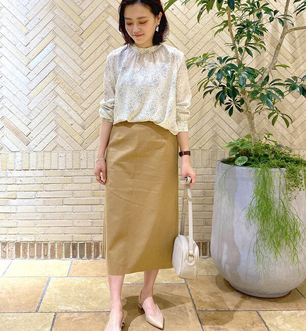  「【《定番人気アイテム》手洗い可】エコスウェードセミストレートスカート」|スカート|