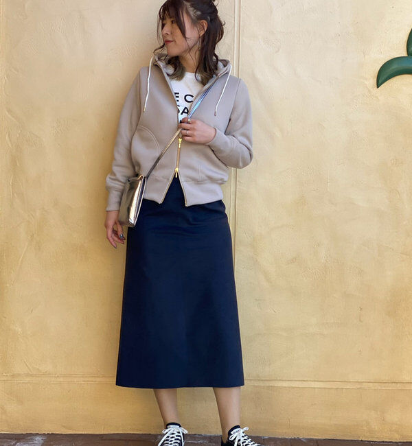  「【《定番人気アイテム》手洗い可】エコスウェードセミストレートスカート」|スカート|