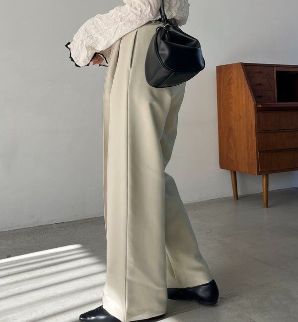  「【低身長サイズあり】カーブタックベルト付パンツ」|チノ|