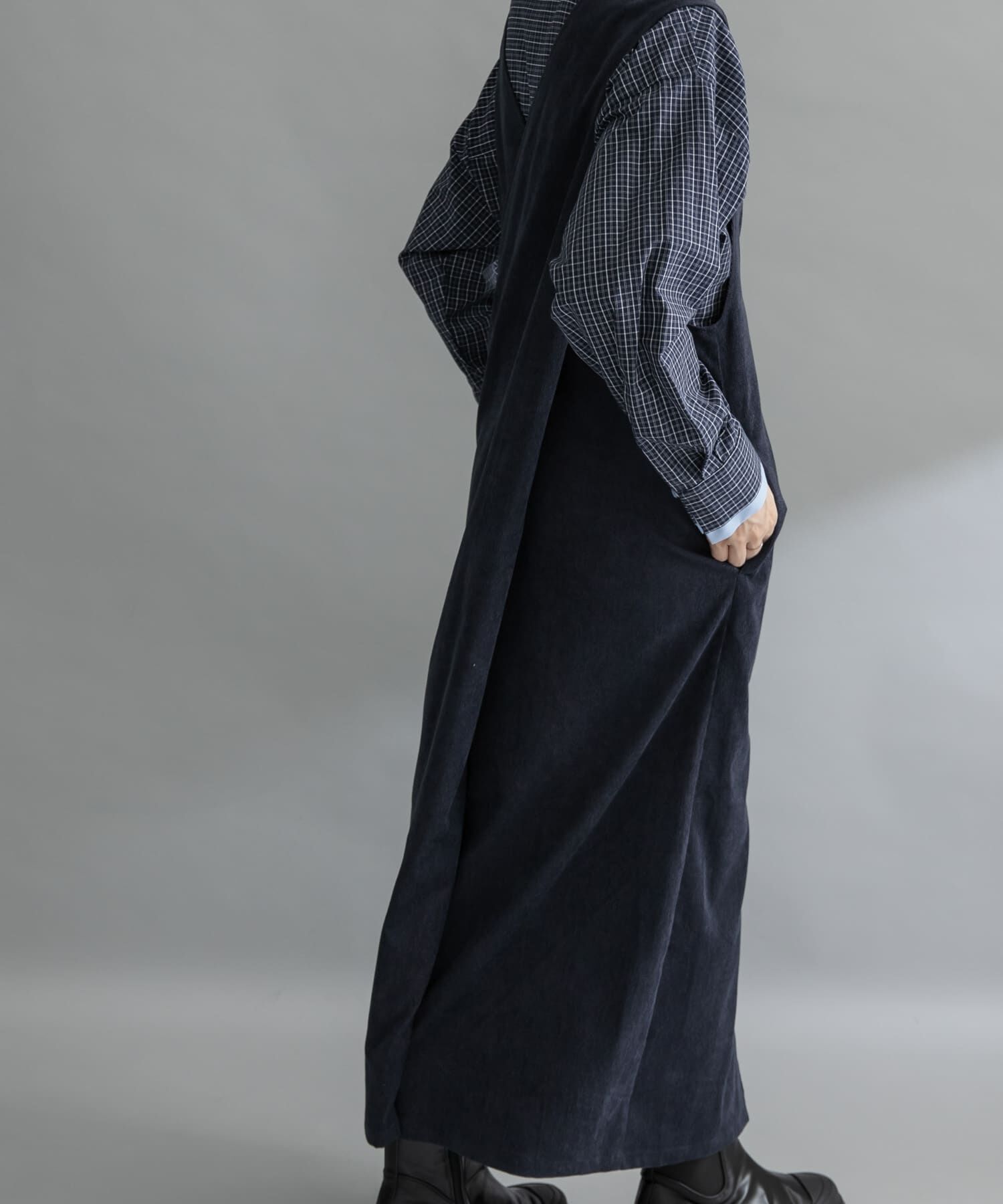  「『WEB限定』コーデュロイクロスジャンパースカート」|ワンピース|