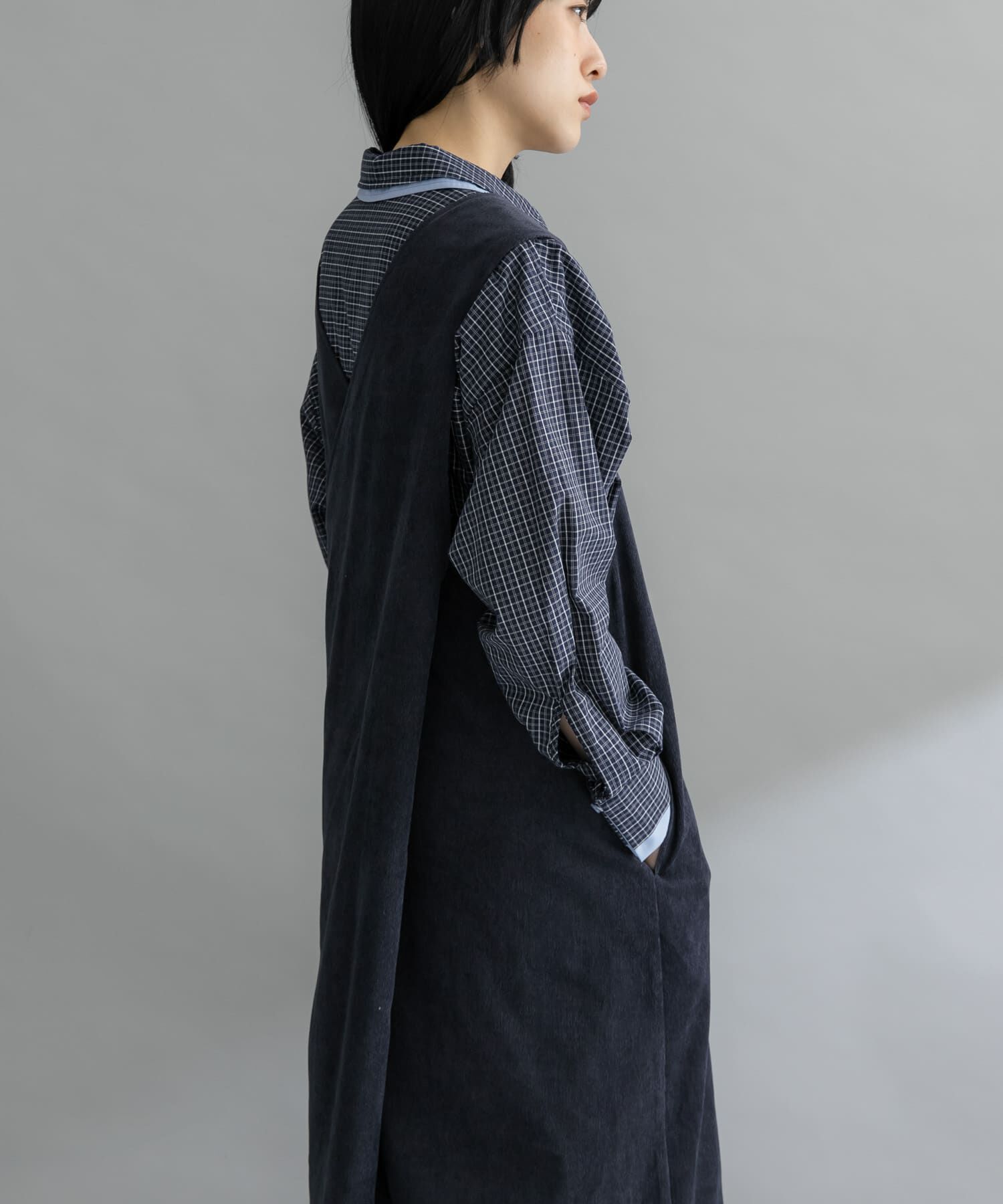  「『WEB限定』コーデュロイクロスジャンパースカート」|ワンピース|