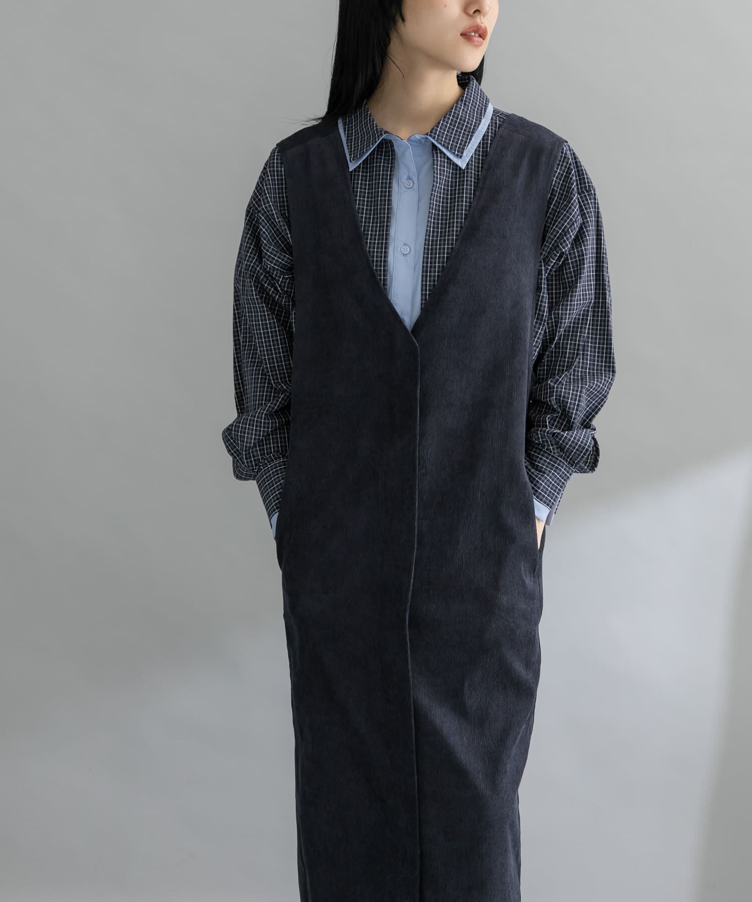  「『WEB限定』コーデュロイクロスジャンパースカート」|ワンピース|