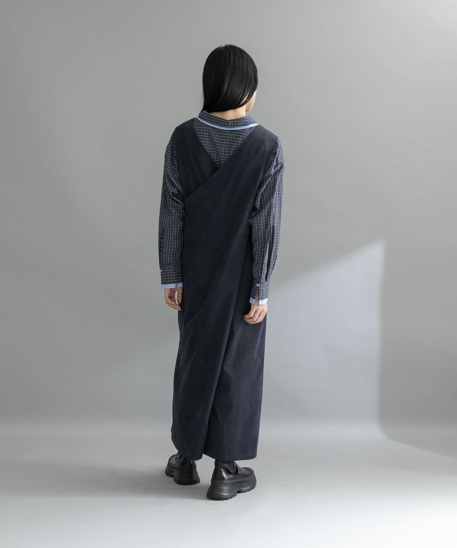  「『WEB限定』コーデュロイクロスジャンパースカート」|ワンピース|