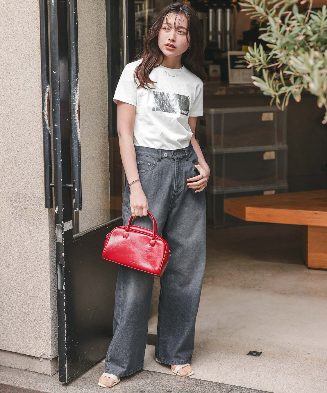 titivate「箔プリントコンパクトTシャツ」|Tシャツ・カットソー|