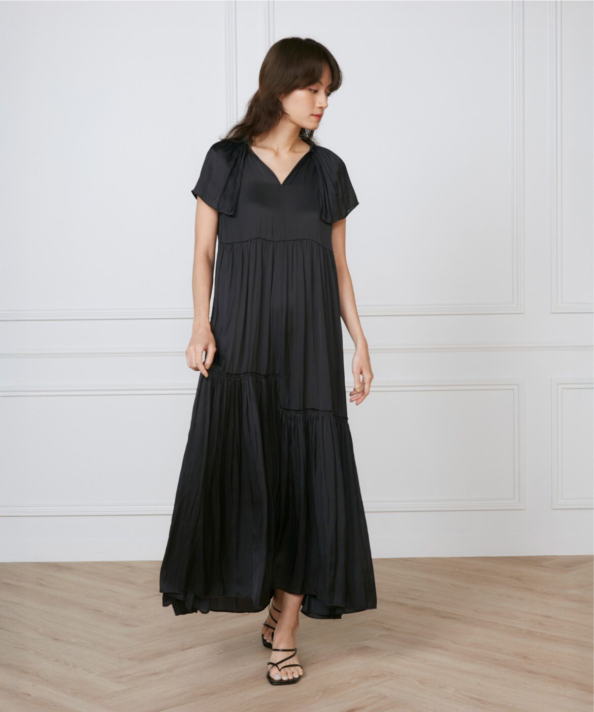 INED「ケープワンピース《la veille by SUPERIOR CLOSET》」|ワンピース|