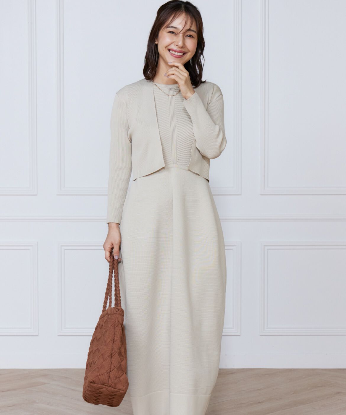 ef-de Black「リブ&times;天竺ベルシェイプニットワンピース」|ワンピース|ベージュ2