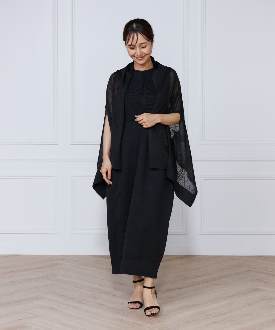 ef-de Black「リブ&times;天竺ベルシェイプニットワンピース」|ワンピース|