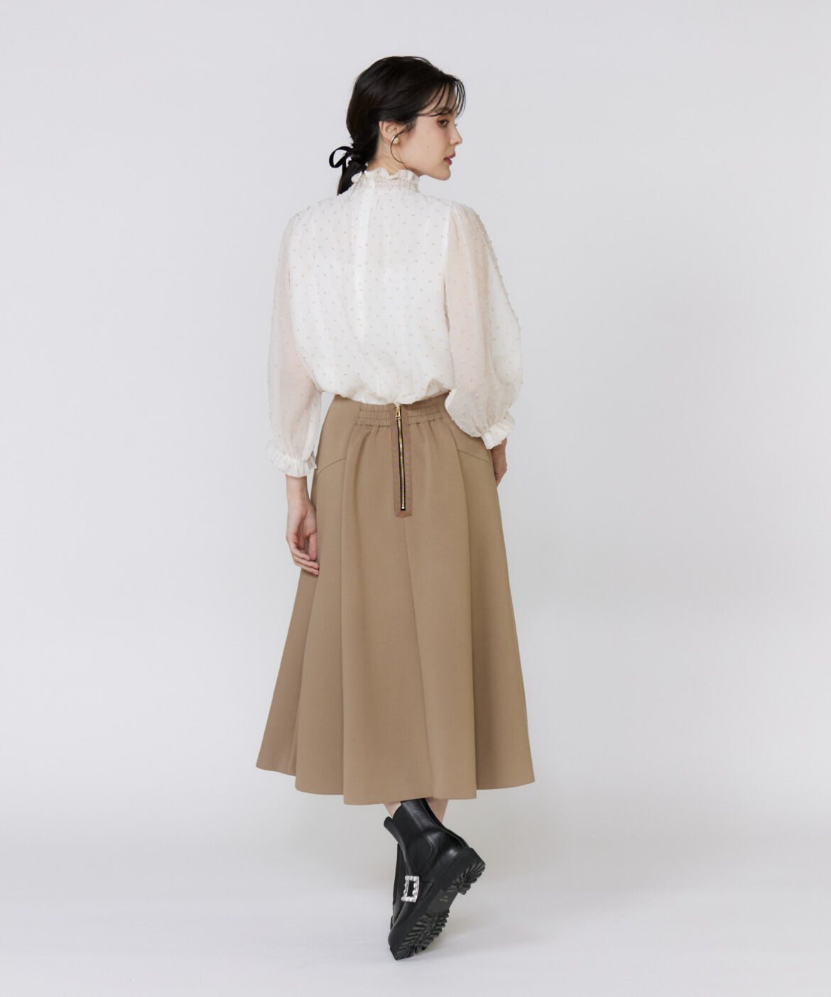 Maglie le cassetto「《大きいサイズ》ドットラメ楊柳ジャガードブラウス《M Maglie le cassetto》」|シャツ・ブラウス|