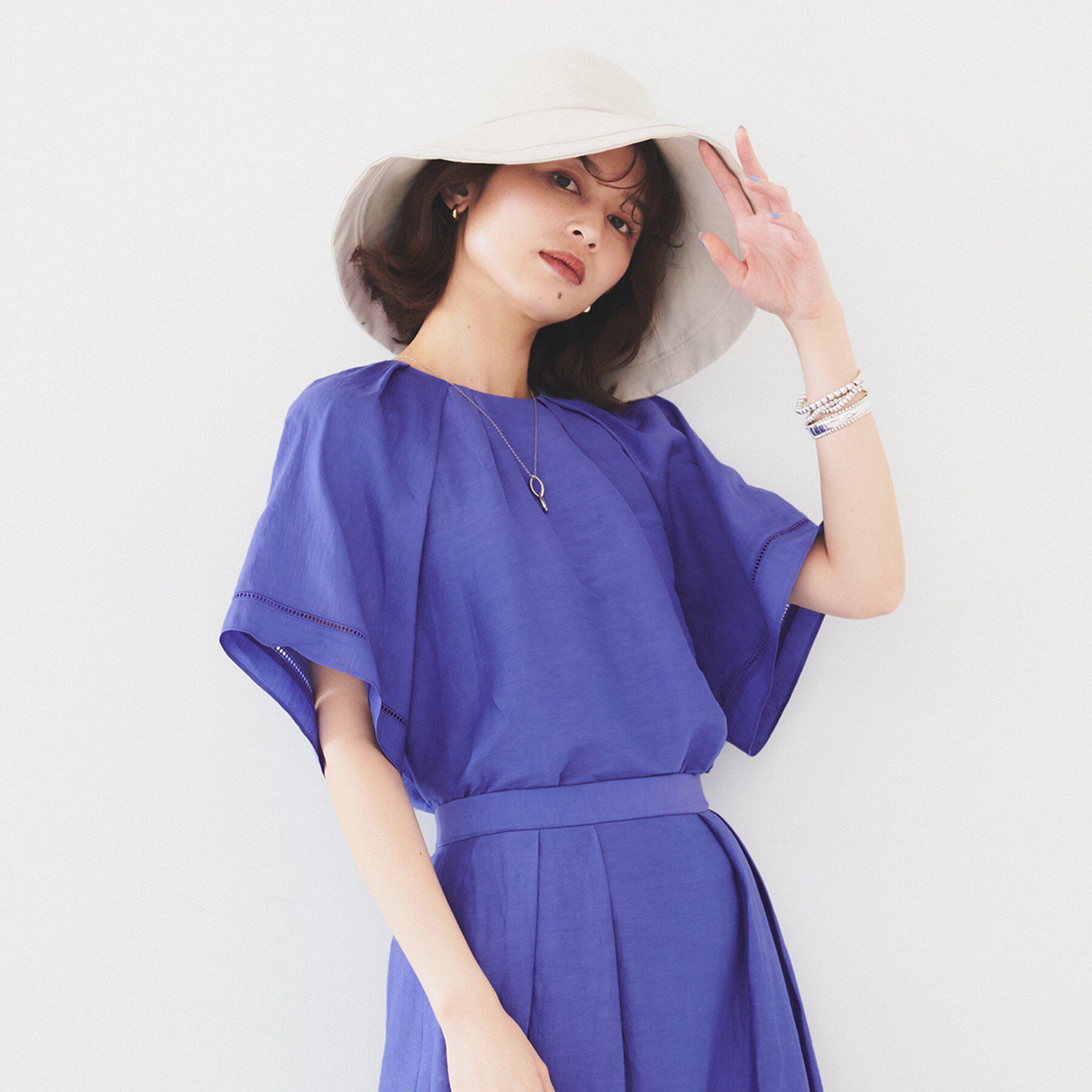 UNTITLED「◆【セットアップ可能】リネン混 タックブラウス」|シャツ・ブラウス|