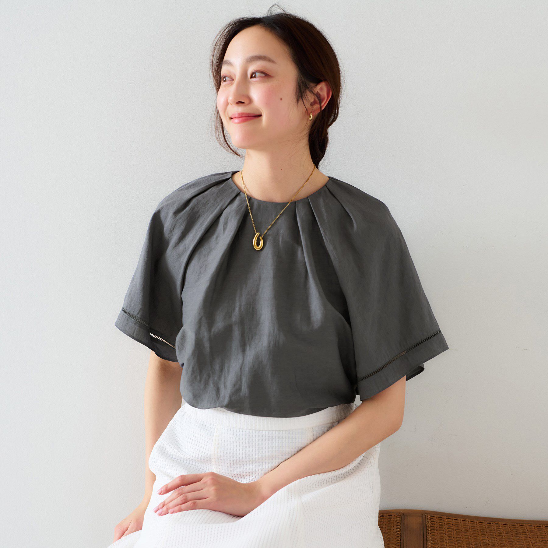 UNTITLED「◆【セットアップ可能】リネン混 タックブラウス」|シャツ・ブラウス|