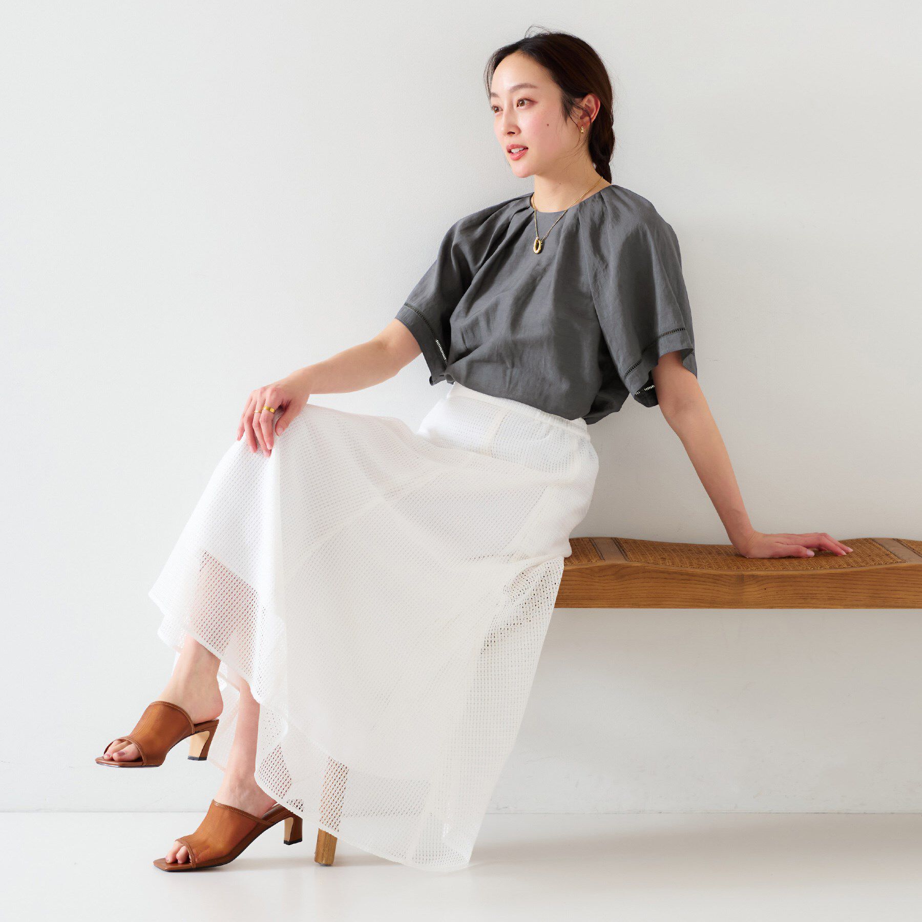 UNTITLED「◆【セットアップ可能】リネン混 タックブラウス」|シャツ・ブラウス|