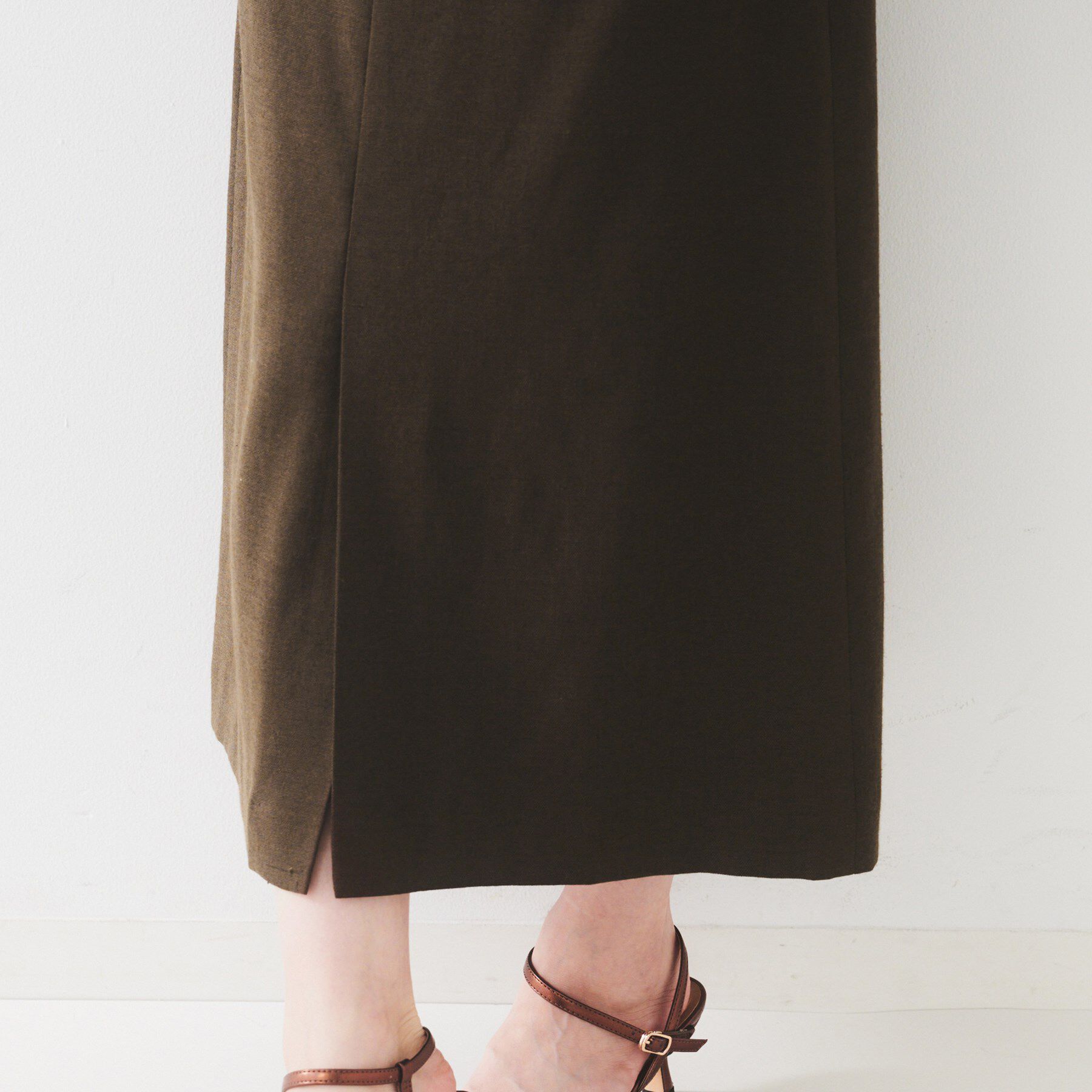 UNTITLED「◆【きれいめ/前スリット】麻混カーゴスカート」|スカート|