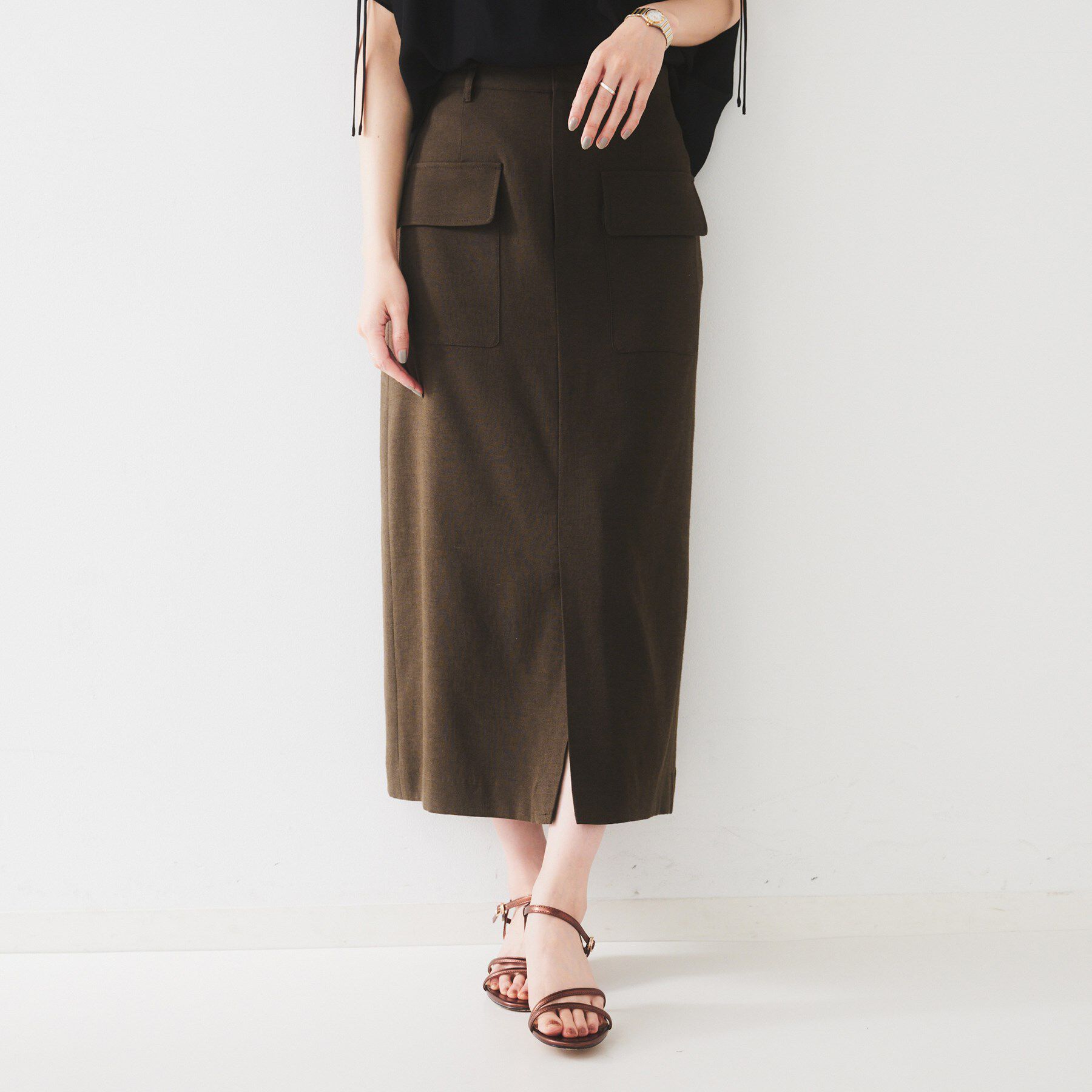 UNTITLED「◆【きれいめ/前スリット】麻混カーゴスカート」|スカート|ブラウン(043)