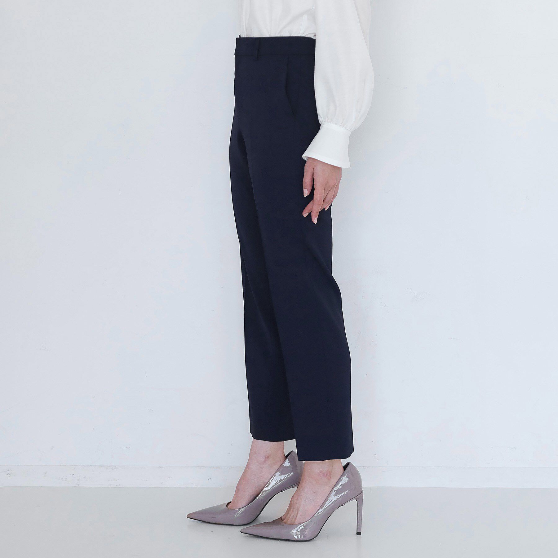 COUP DE CHANCE「【手洗い可／日本製／伸縮性／スーツ可】センタープレス入りテーパードパンツ」|その他|