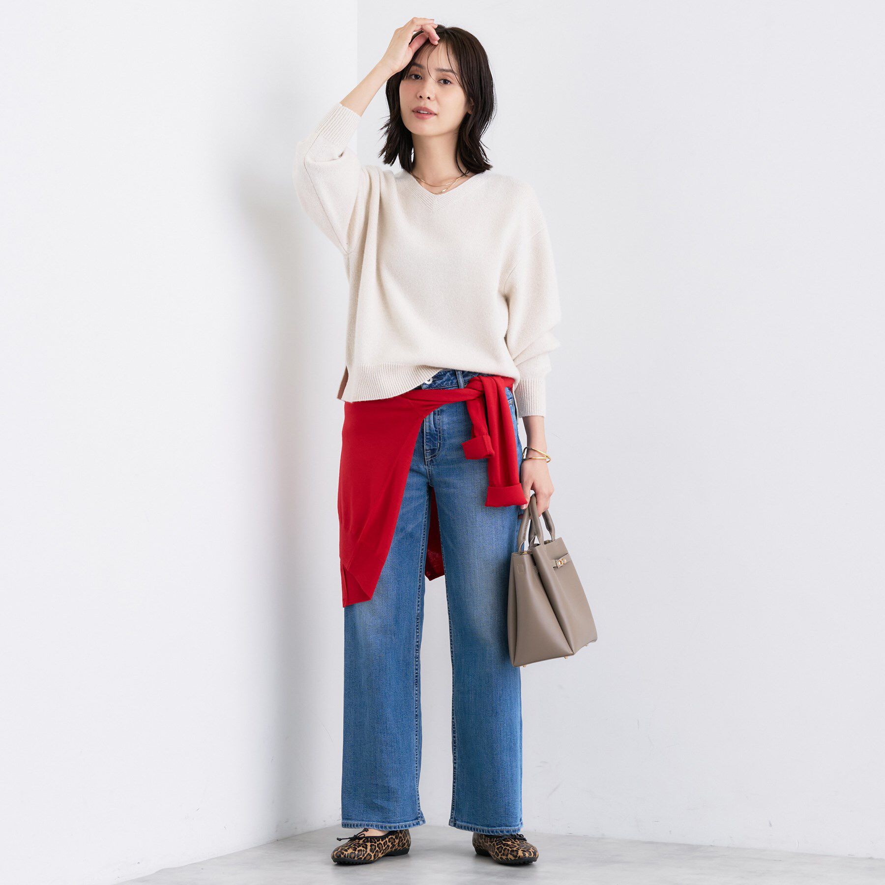 INDIVI「【洗える／カシミヤ混】ミドルゲージVネックニット」|ニット・セーター|