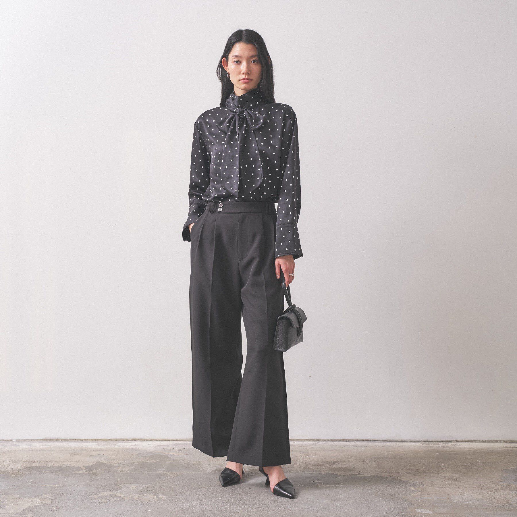 GALLEST「【オケージョン/セレモニー】サテンドットボウタイブラウス」|シャツ・ブラウス|