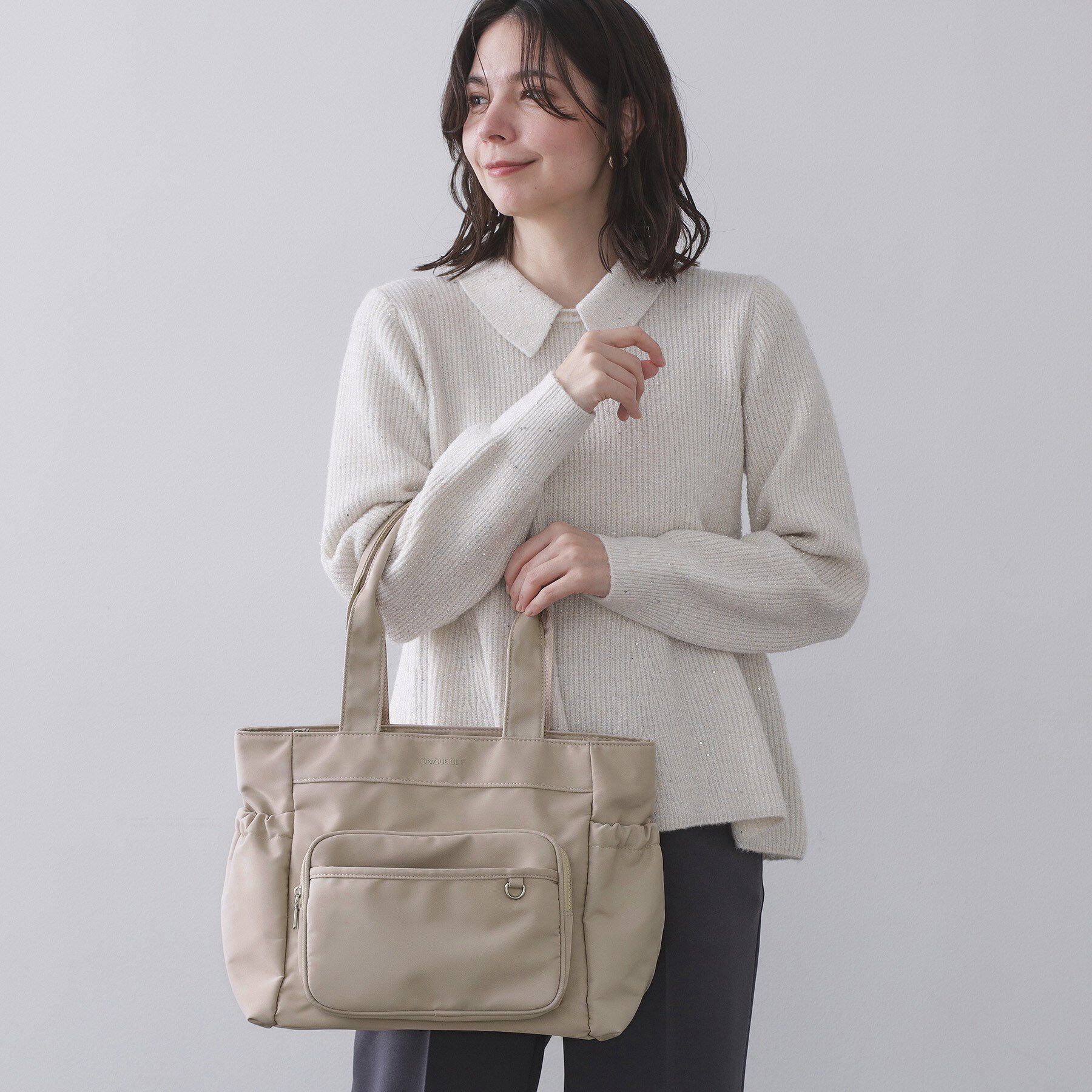 OPAQUE.CLIP「フロントポケット3層デザインBIGトートバッグ【マルチポケット】」|トートバッグ|ベージュ(052)