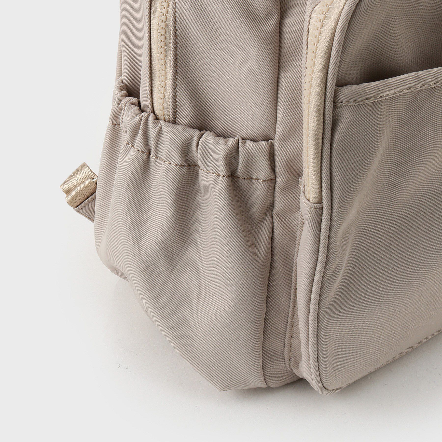 OPAQUE.CLIP「フロントポケットデザインリュック【2WAY／マルチポケット】」|リュック|