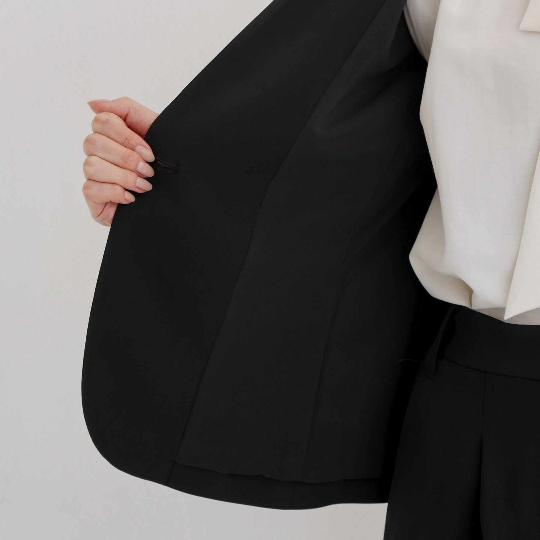 THE SHOP TK「【通勤・セレモニー】ダブルクロス ノーカラージャケット/セットアップ可」|ノーカラージャケット|