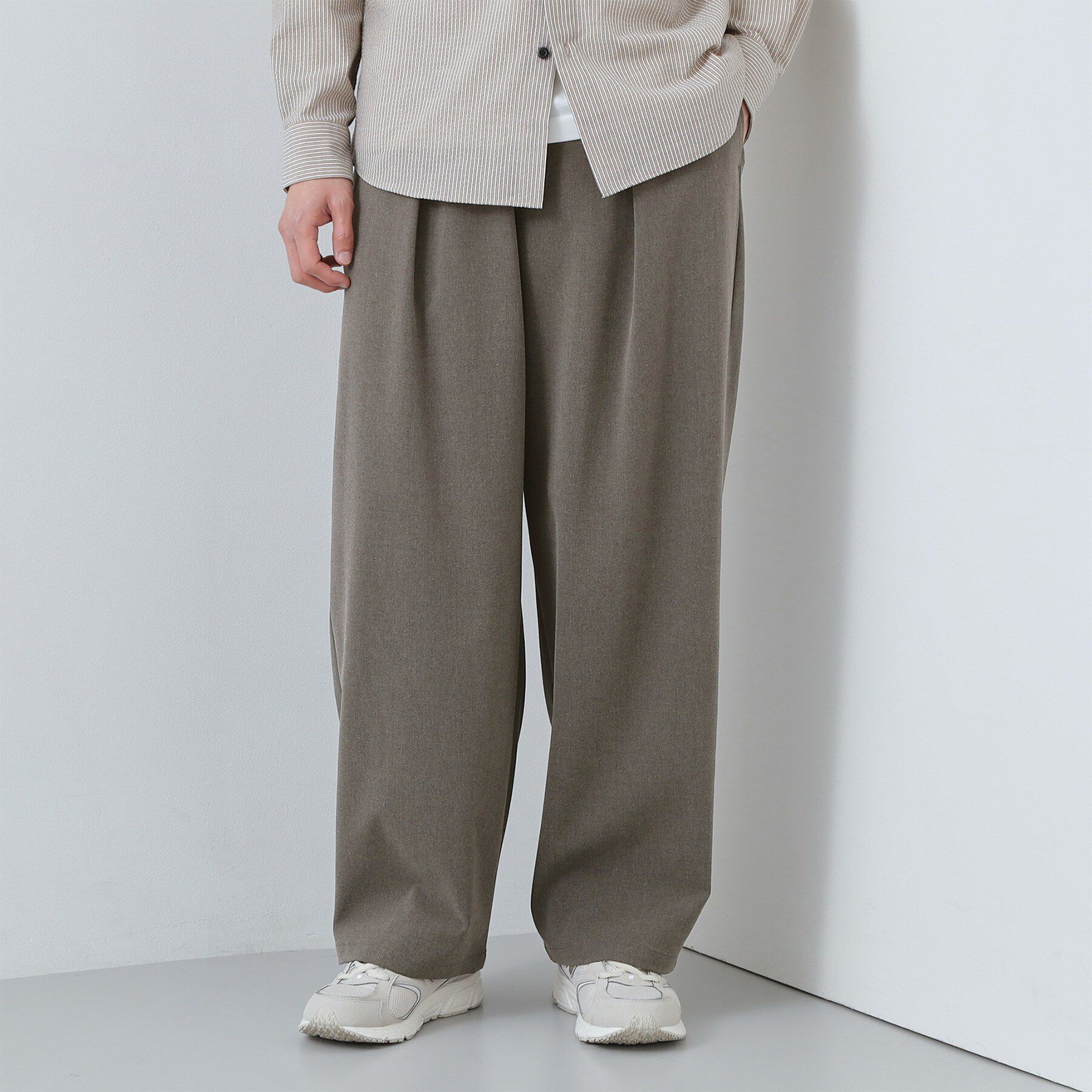 THE SHOP TK「【半歩先のオシャレ】バレルレッグ パンツ 洗濯機OK」|その他|チャコールグレー(0