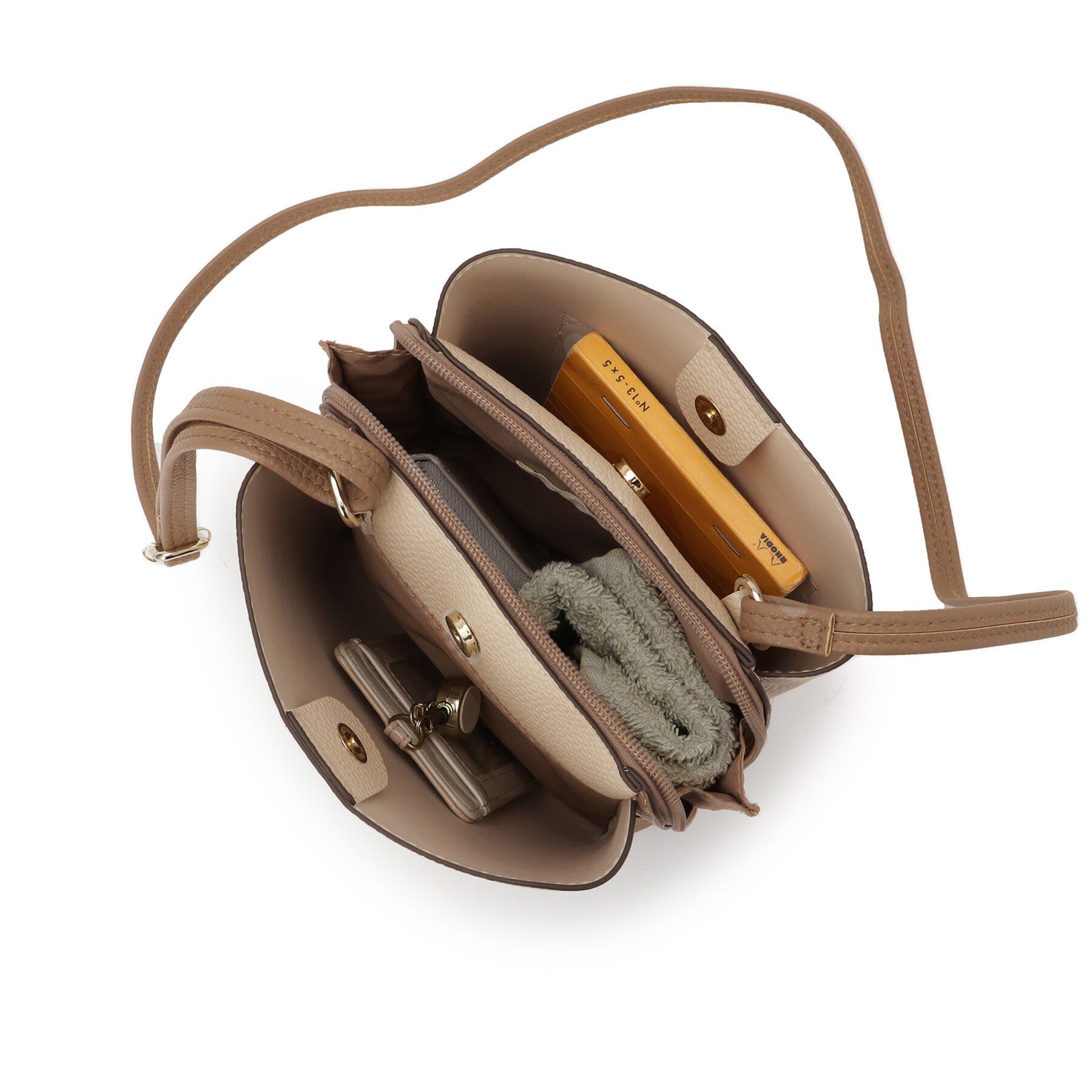 SHOO･LA･RUE「【軽量】ふわっと軽い3層ショルダー」|ショルダー・メッセンジャー|