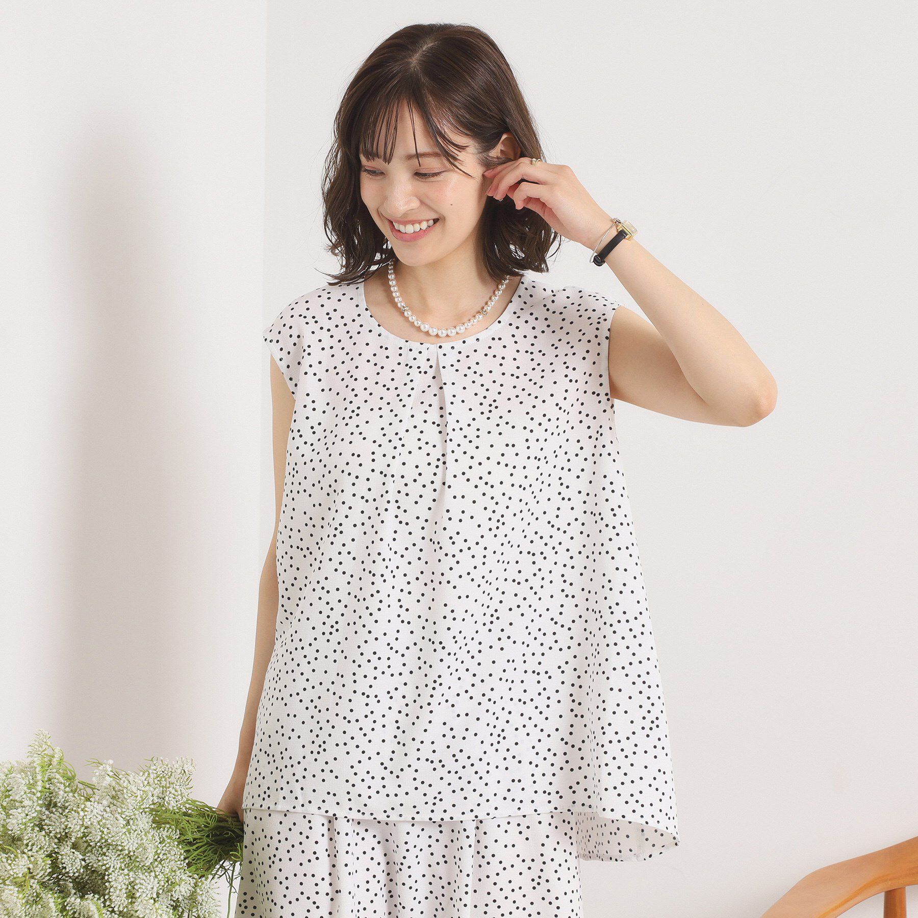 ITS&rsquo;DEMO「【UVカット／速乾／冷感／洗濯機OK／洗濯後しわになりにくい】麻調ストレッチタックブラウス＜ラク服シ」|シャツ・ブラウス|オフホワイト(103