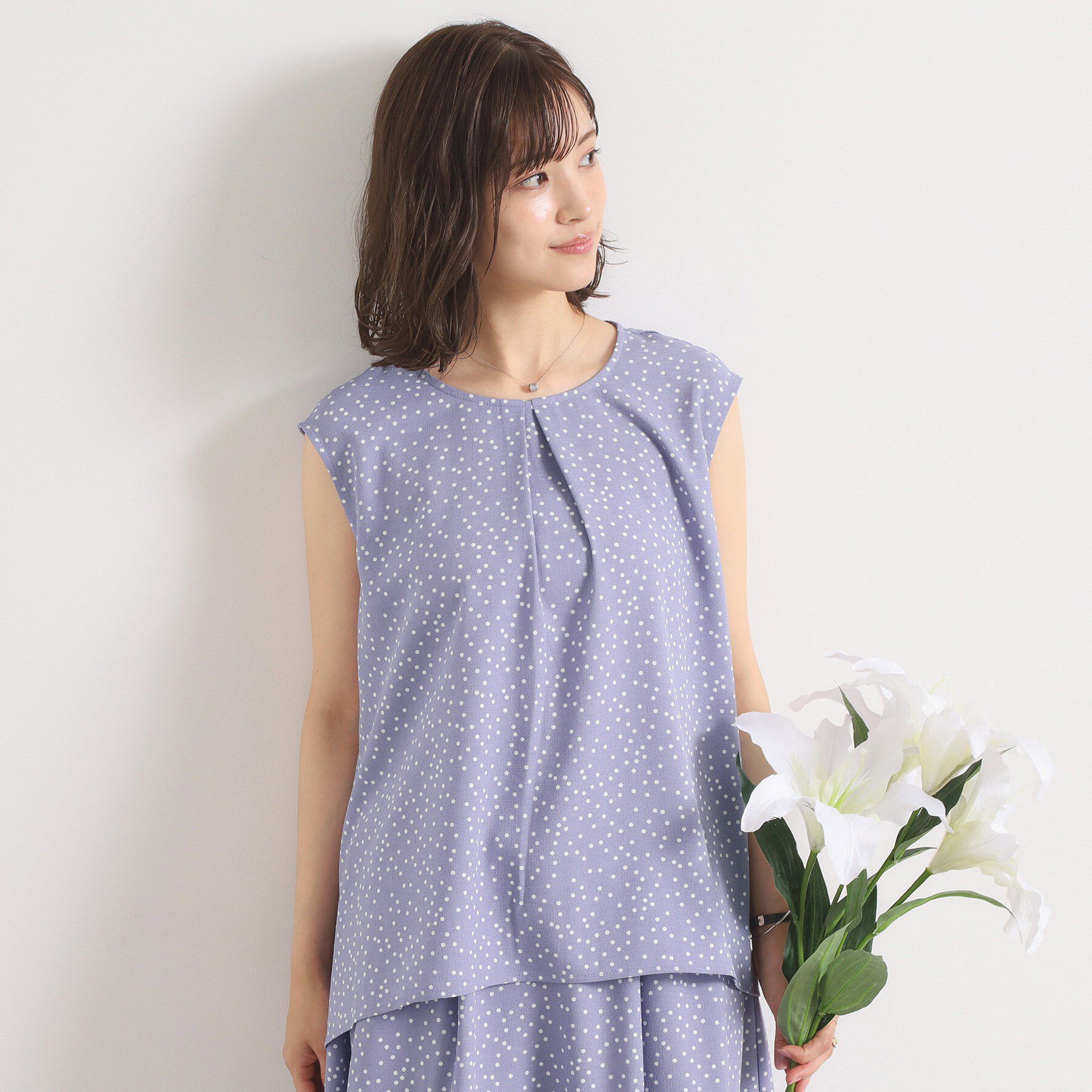 ITS&rsquo;DEMO「【UVカット／速乾／冷感／洗濯機OK／洗濯後しわになりにくい】麻調ストレッチタックブラウス＜ラク服シ」|シャツ・ブラウス|サックスブルー(19