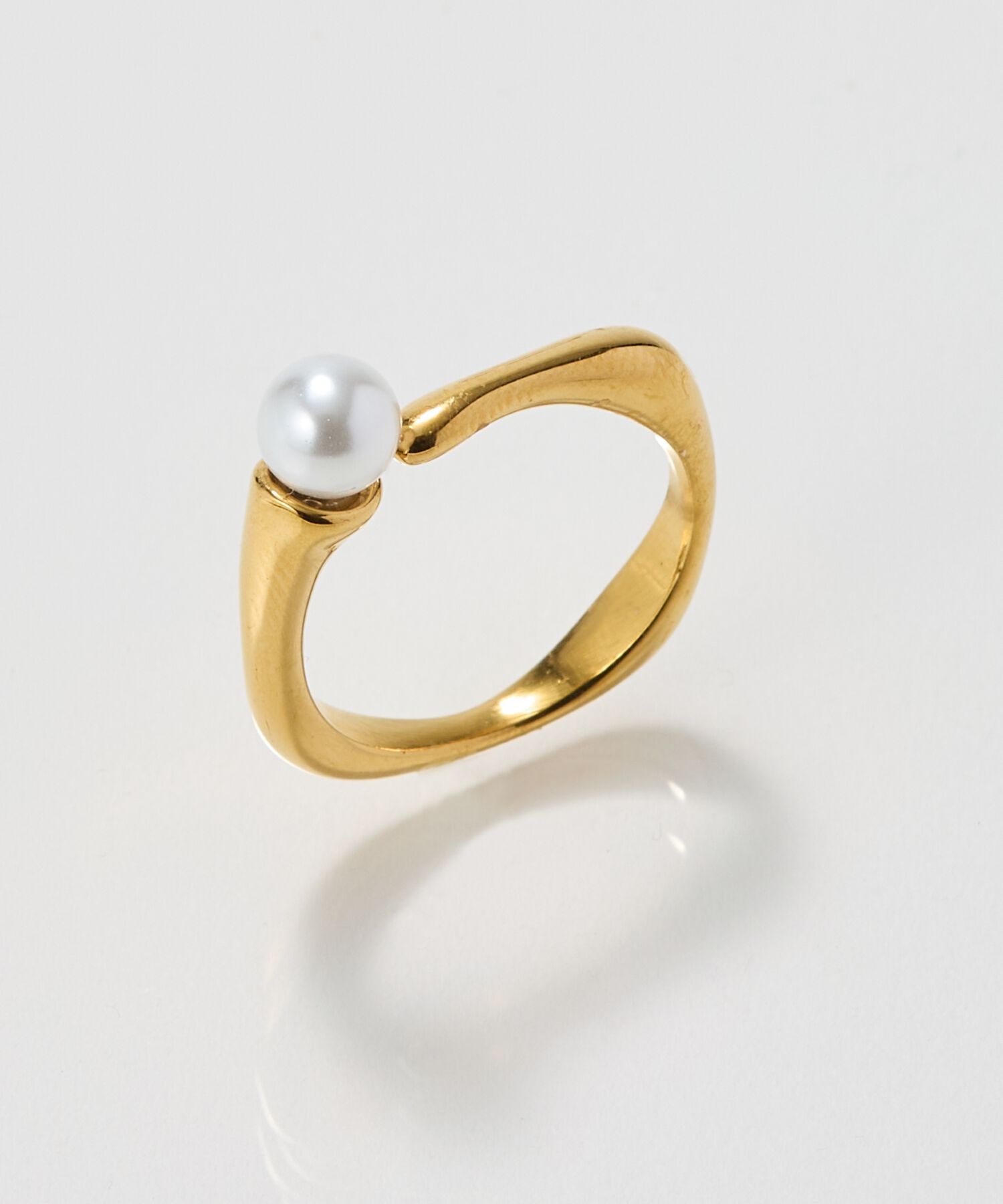 Phoebe「【金属アレルギー対応】ラスターフレームパールカフリング　ゴールド/ステンレス/大ぶり/主役級/変形」|リング|