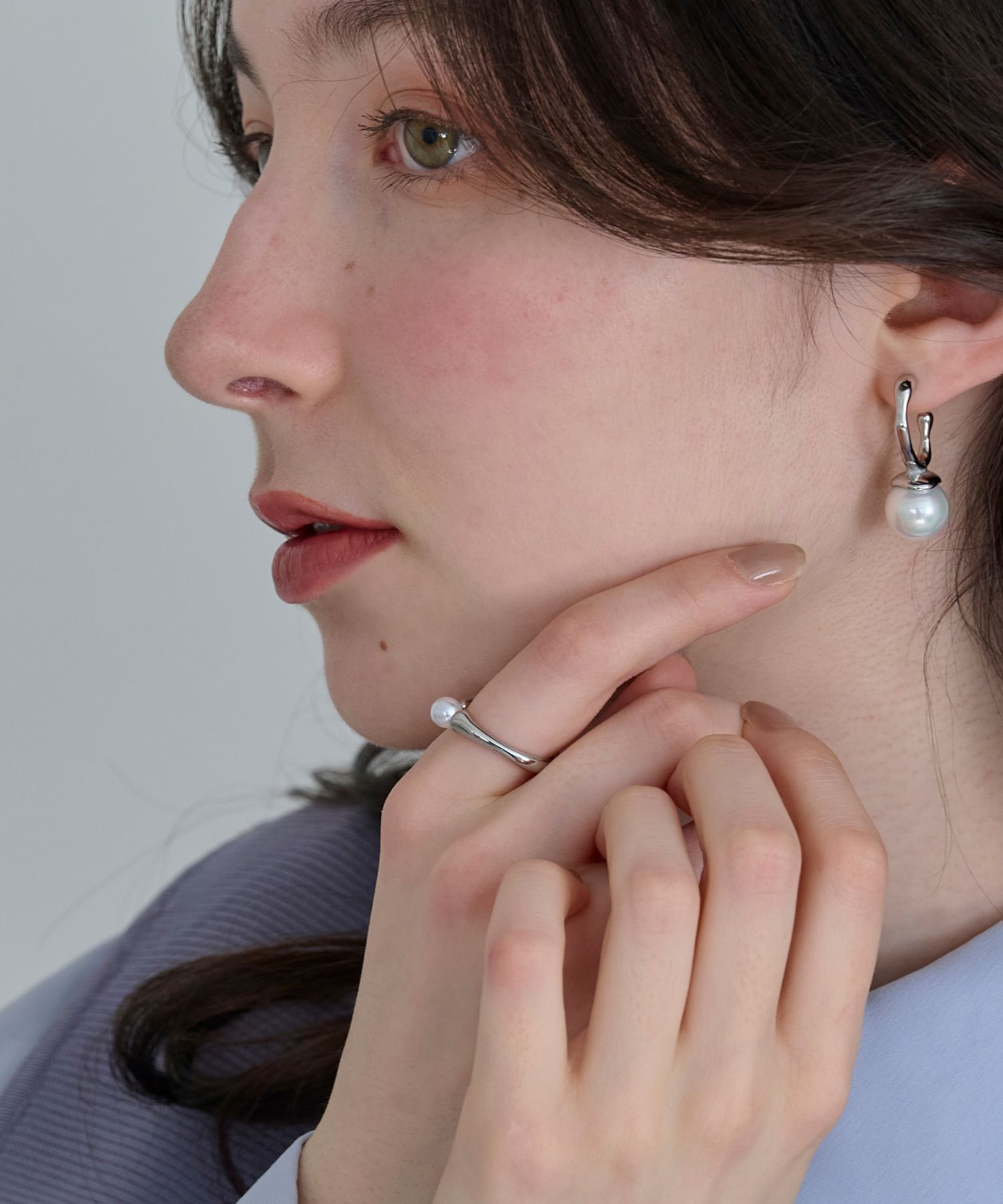 Phoebe「【金属アレルギー対応】ラスターフレームパールカフリング　シルバー/ステンレス/大ぶり/主役級/変形」|リング|
