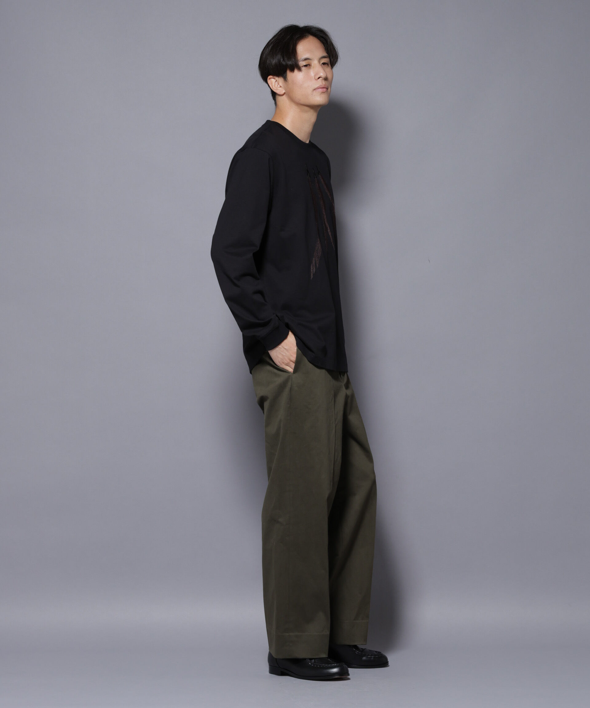 nano･universe「フェザー エンブロイダリー ロングスリーブTシャツ」|Tシャツ・カットソー|