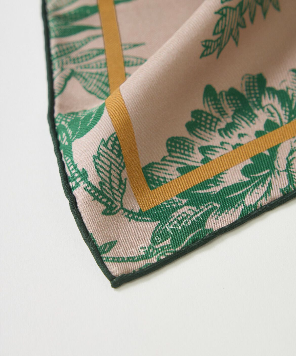 FAVORITE SUKINAMONO「Small Classical Darlene Scarf スカーフ《Tapis Noir》」|ストール|