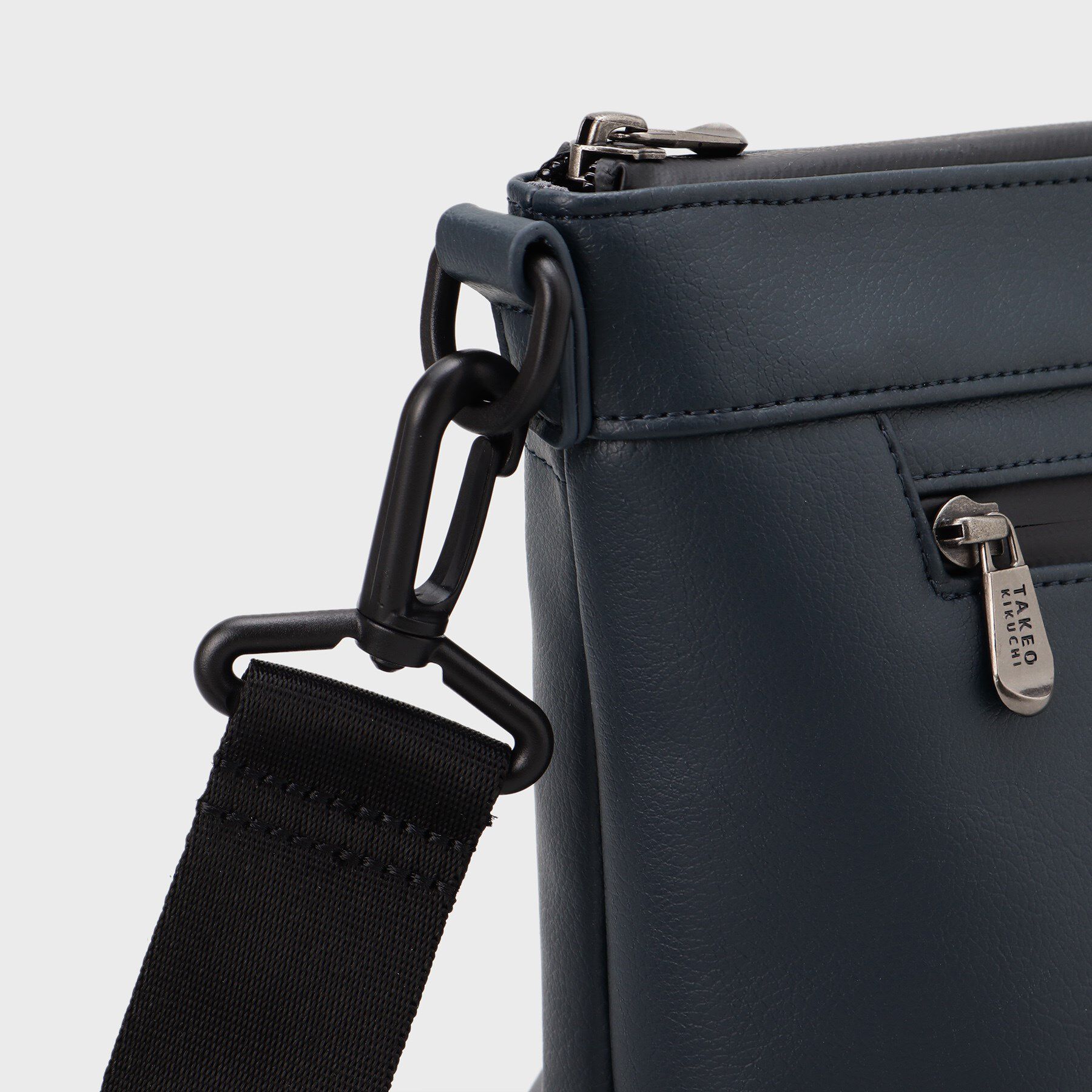 TAKEO KIKUCHI「【撥水】ライトウェイト ミニショルダーバッグ」|ショルダー・メッセンジャー|