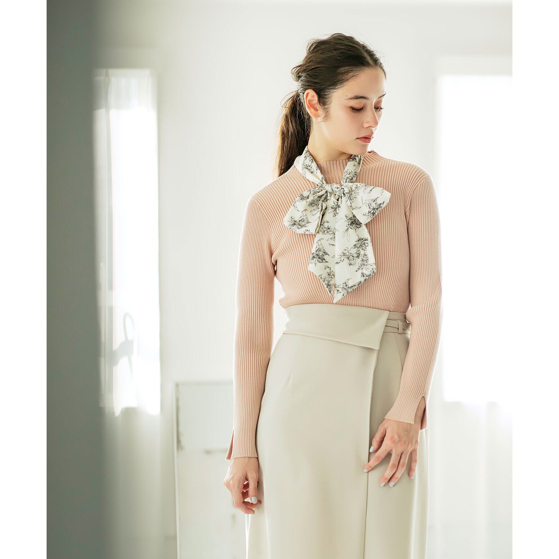 index「スカーフ付きハイネックリブニット【洗濯機洗い可】」|ニット・セーター|