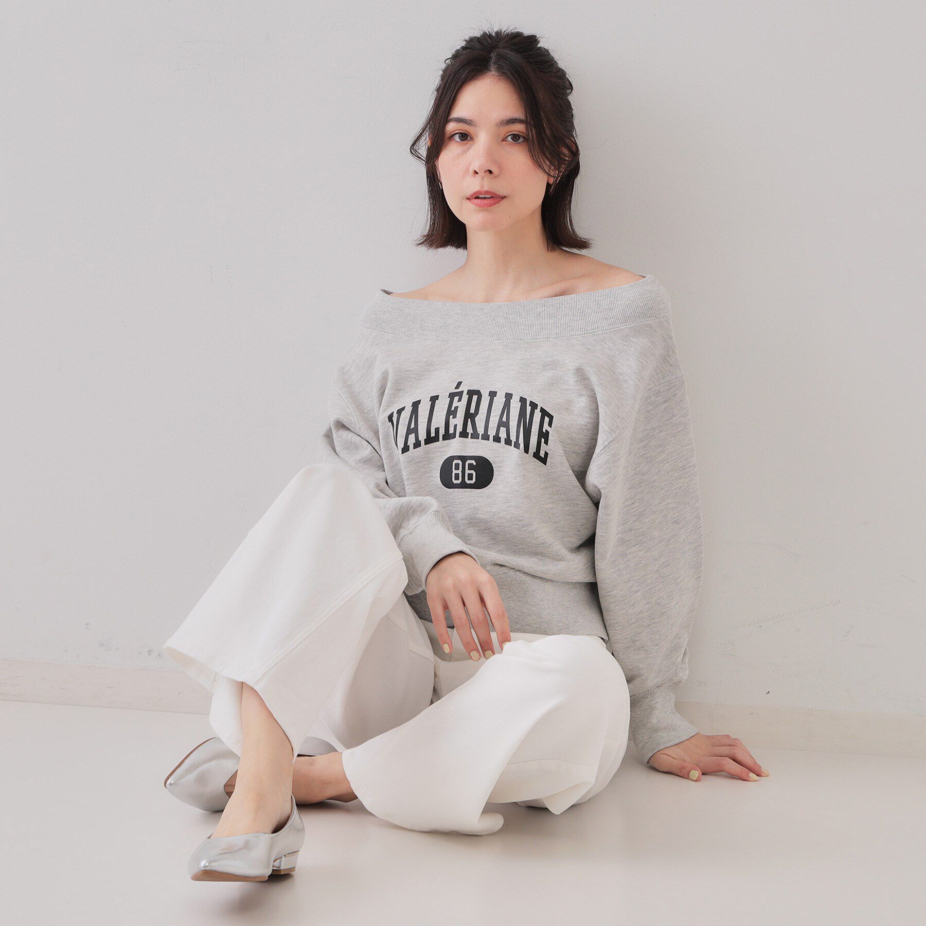 OPAQUE.CLIP「カレッジロゴスウェット【洗濯機洗い可】」|パーカー|