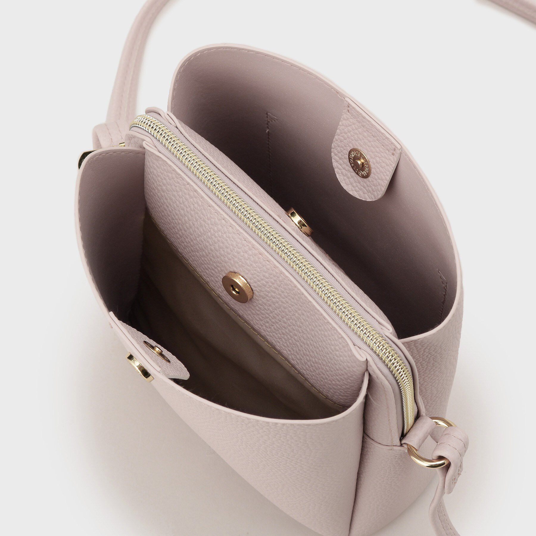 OPAQUE.CLIP「シュリンク合皮3層ミニショルダーバッグ【軽量／長さ調整可能】」|ショルダー・メッセンジャー|