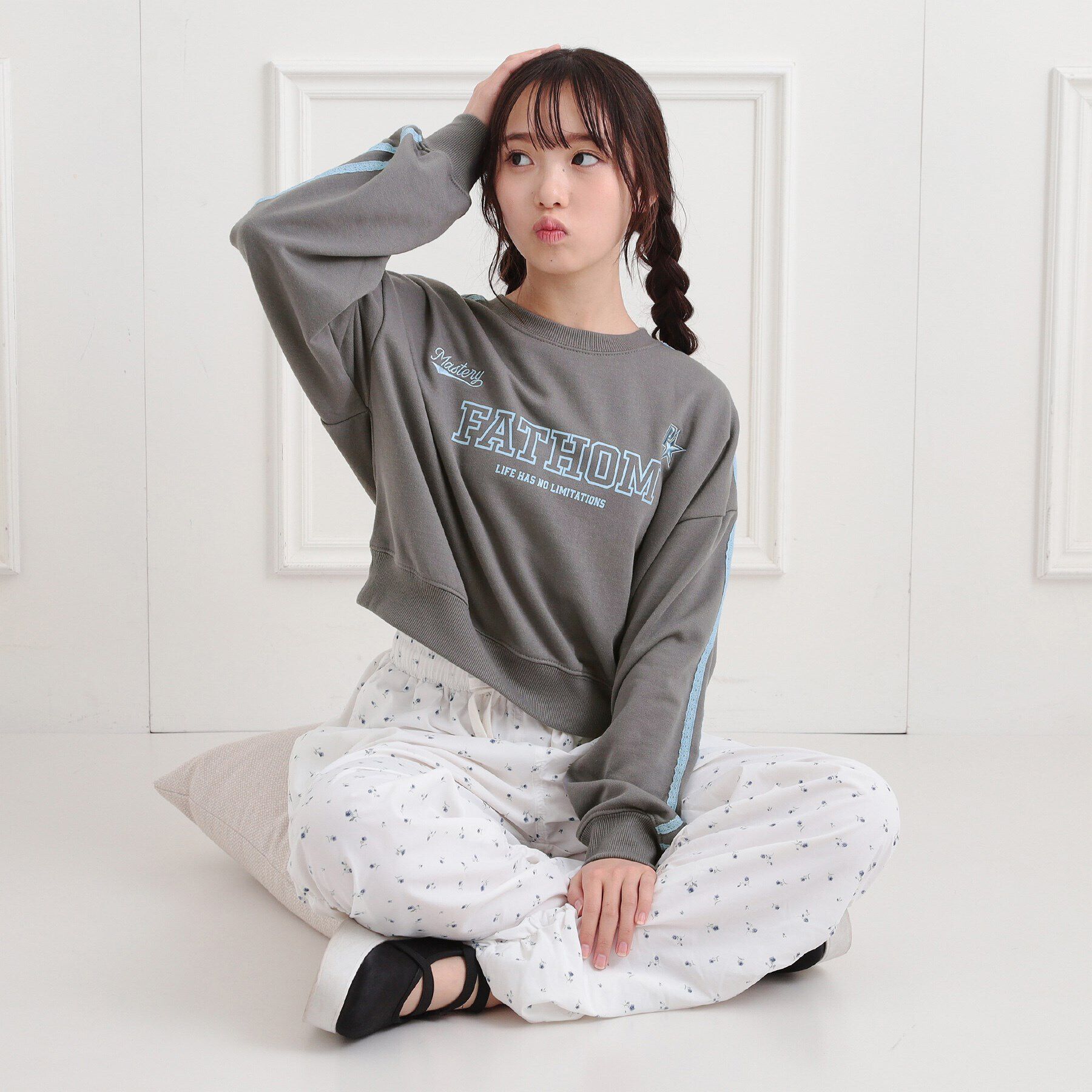 PINK-latte「ミニ裏レースライン短丈プルオーバー」|Tシャツ・カットソー|