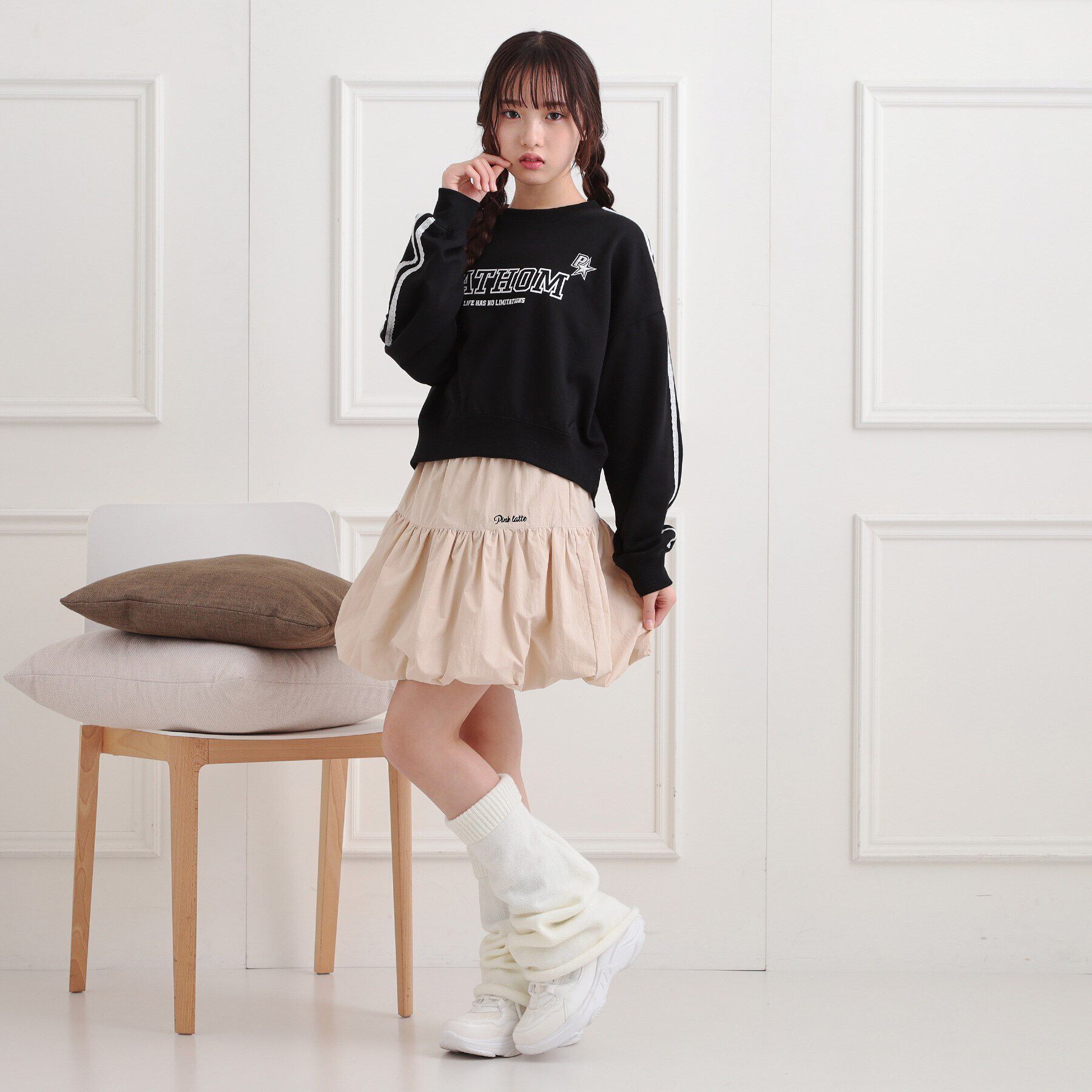 PINK-latte「ミニ裏レースライン短丈プルオーバー」|Tシャツ・カットソー|