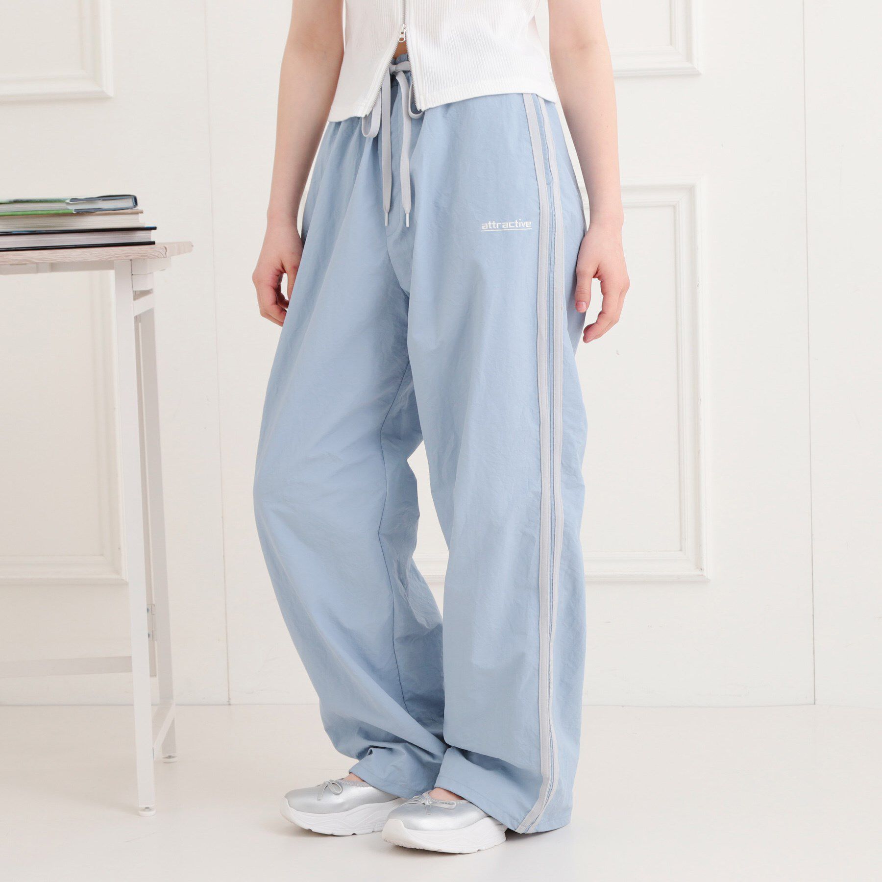 PINK-latte「ナイロンライントラックパンツ」|その他|ブルー(091)