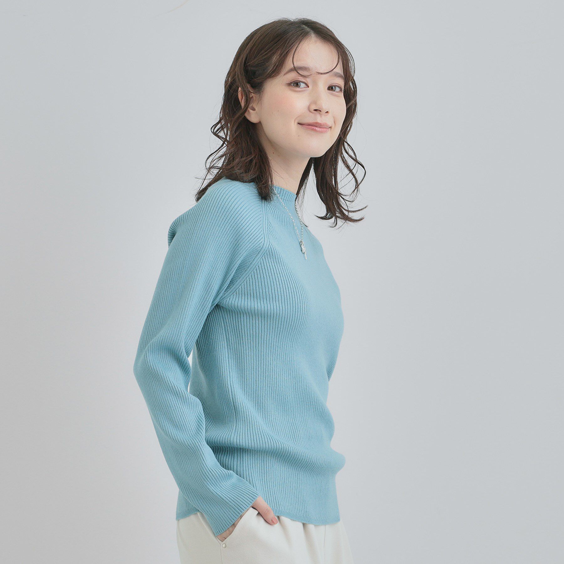 SHOO･LA･RUE「【絶妙なゆるピタ/洗濯機可】ちくちくしにくい リブハイネックやわらかニット」|ニット・セーター|