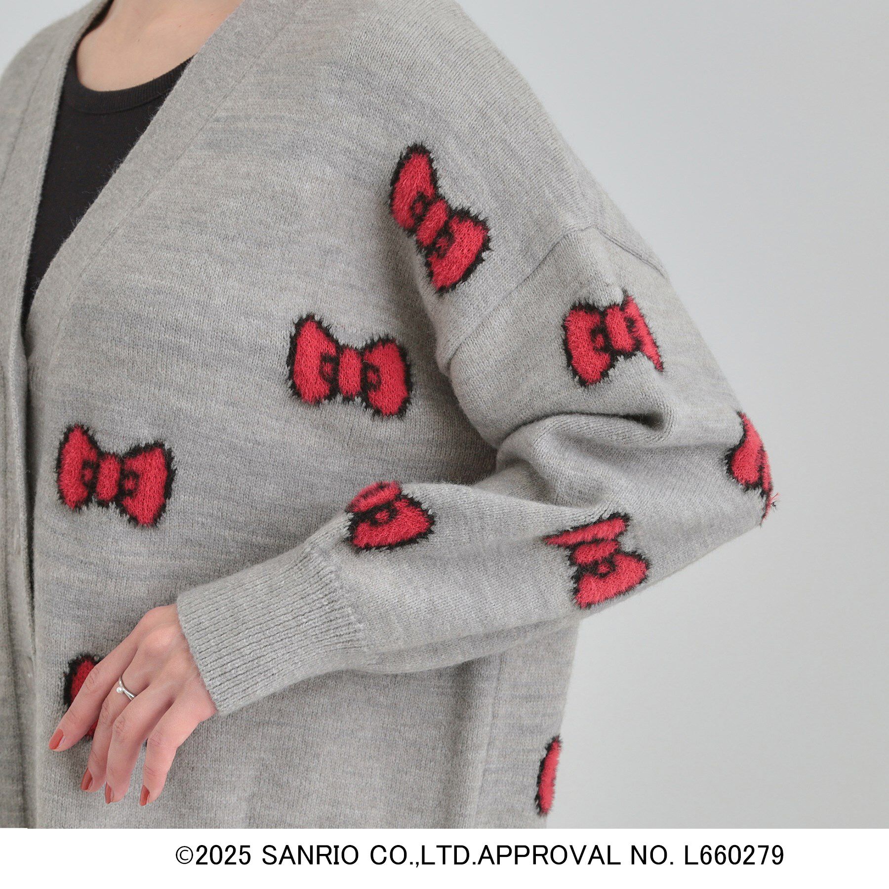 SHOO･LA･RUE「【HELLO KITTY コラボ】Vネックジャカードカーディガン」|カーディガン|