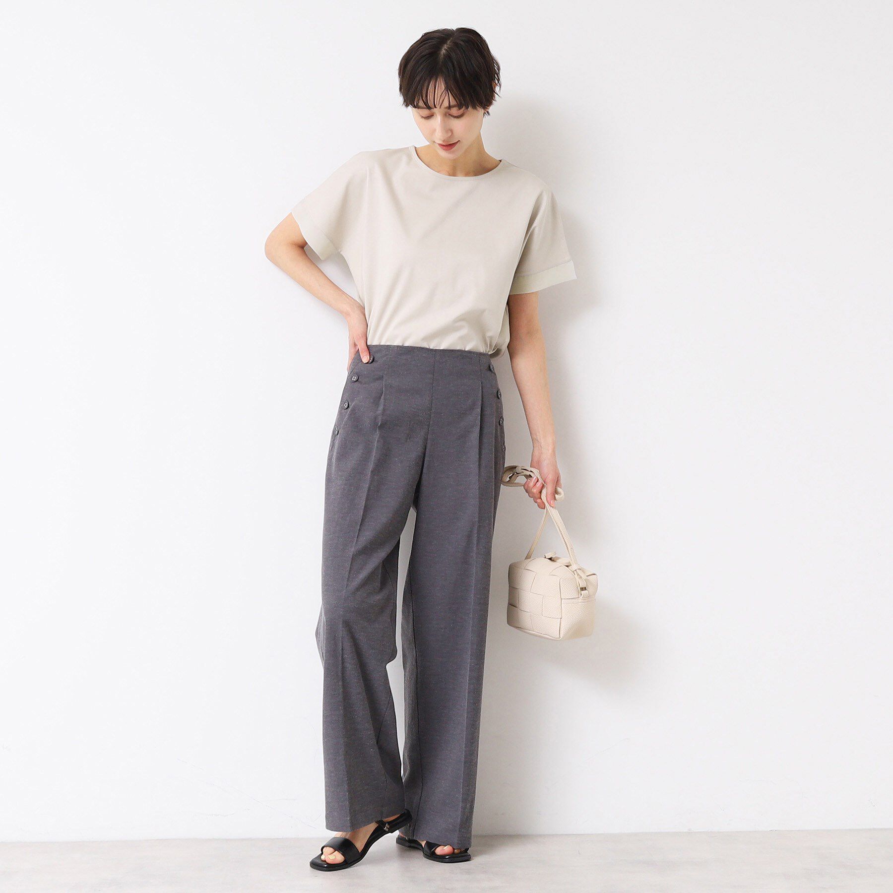 Dessin「【接触冷感・洗える】美光沢カットソーゆったりシルエット」|Tシャツ・カットソー|