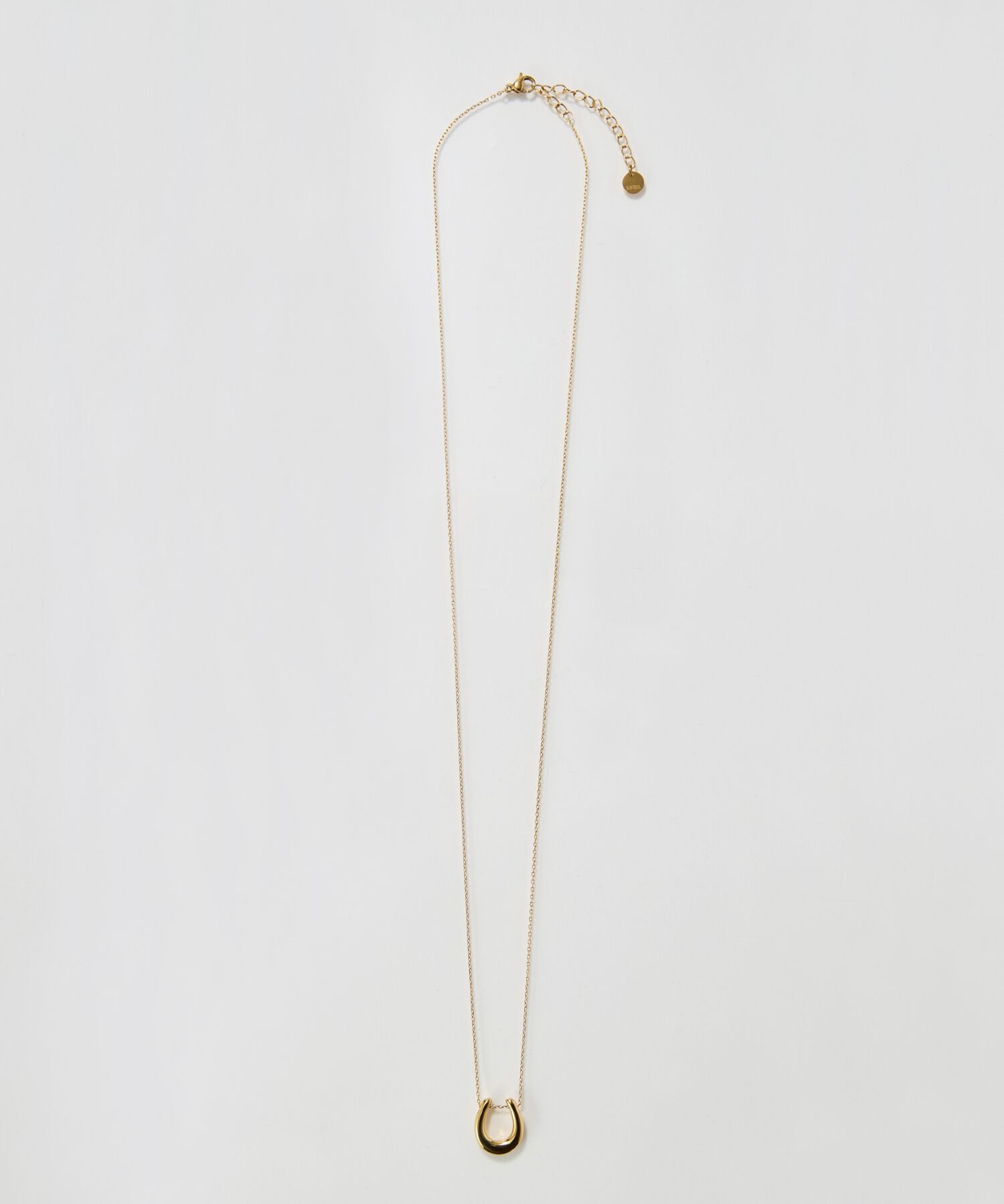 Phoebe「【金属アレルギー対応】メタリックホースシューネックレス　ゴールド　ステンレス/馬蹄/蹄鉄/ギフト/バテイ」|ネックレス|