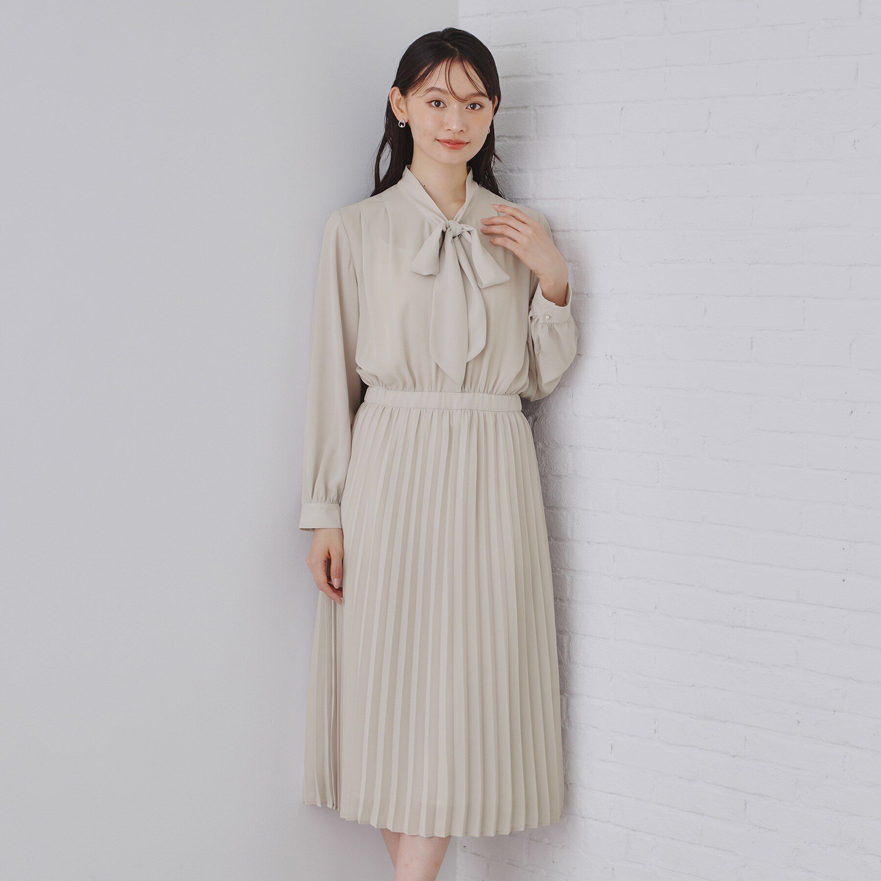 OPAQUE.CLIP「《通勤・セレモニー対応》ジョーゼットプリーツワンピース【洗える】」|ワンピース|